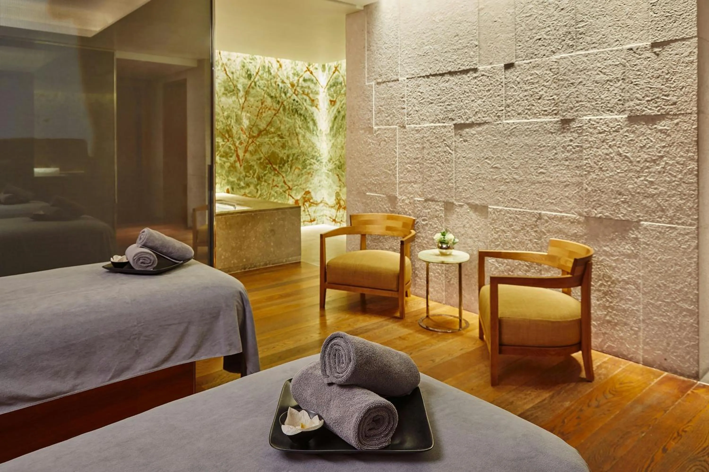 Spa and wellness centre/facilities, Bed in Bvlgari Hotel London