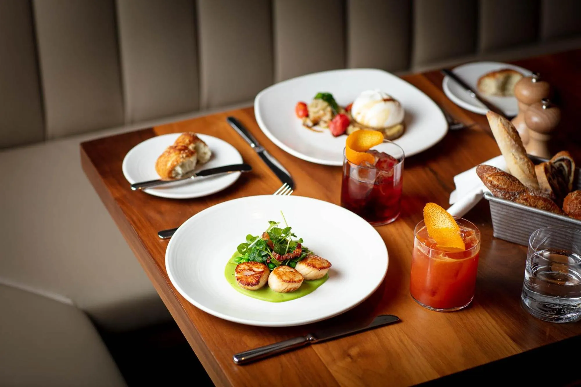 Restaurant/places to eat in Bvlgari Hotel London