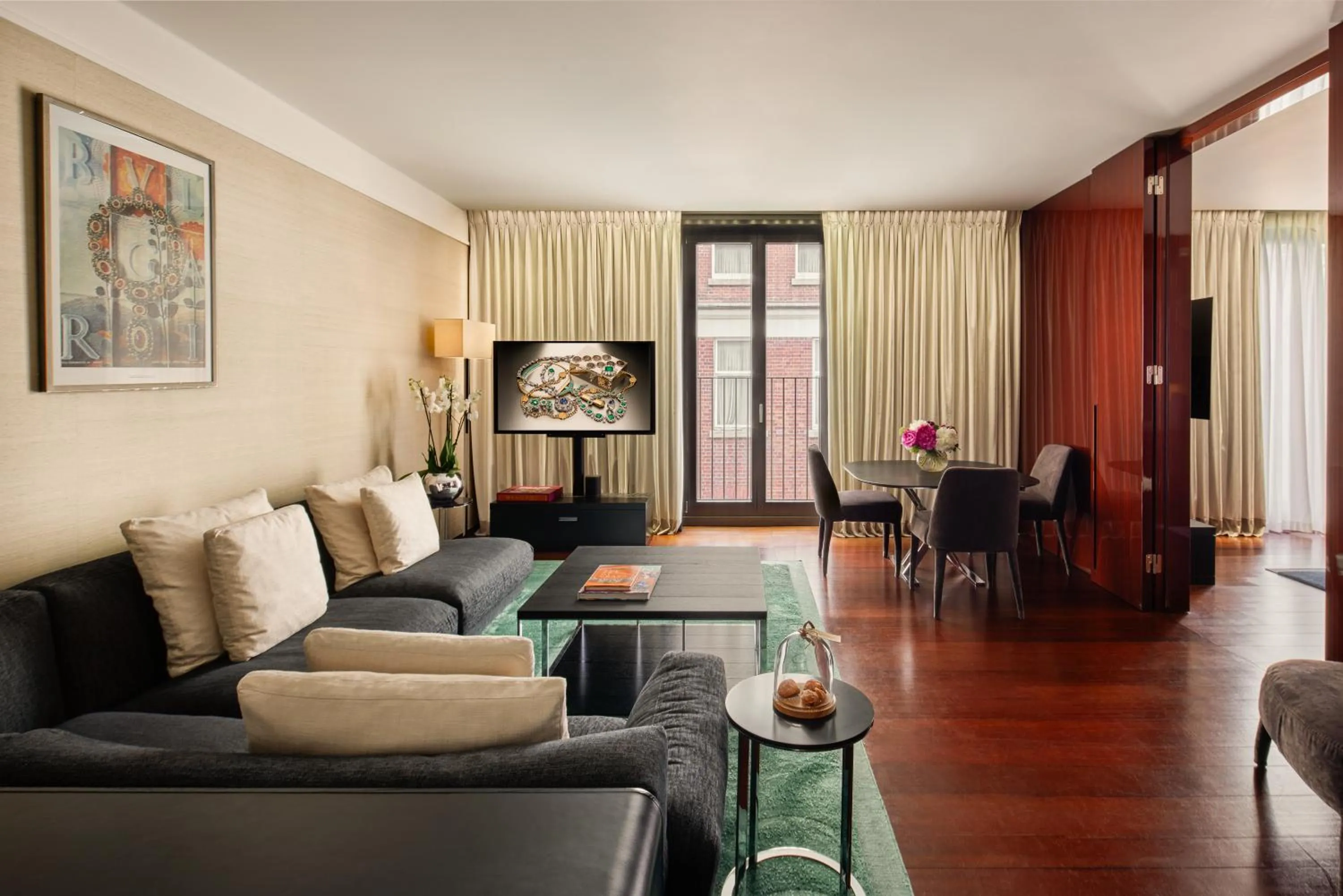 Living room in Bvlgari Hotel London