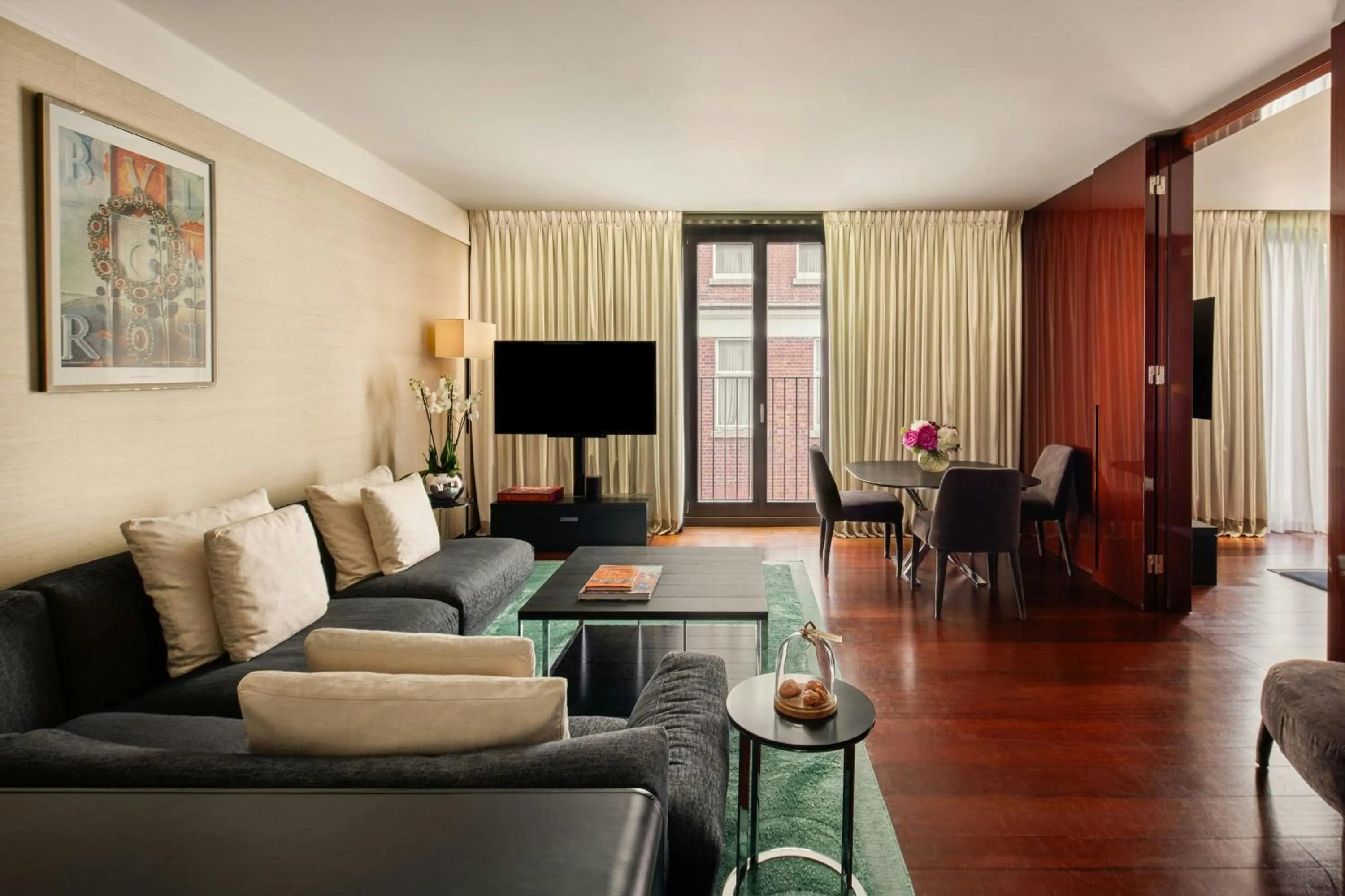 Living room in Bvlgari Hotel London