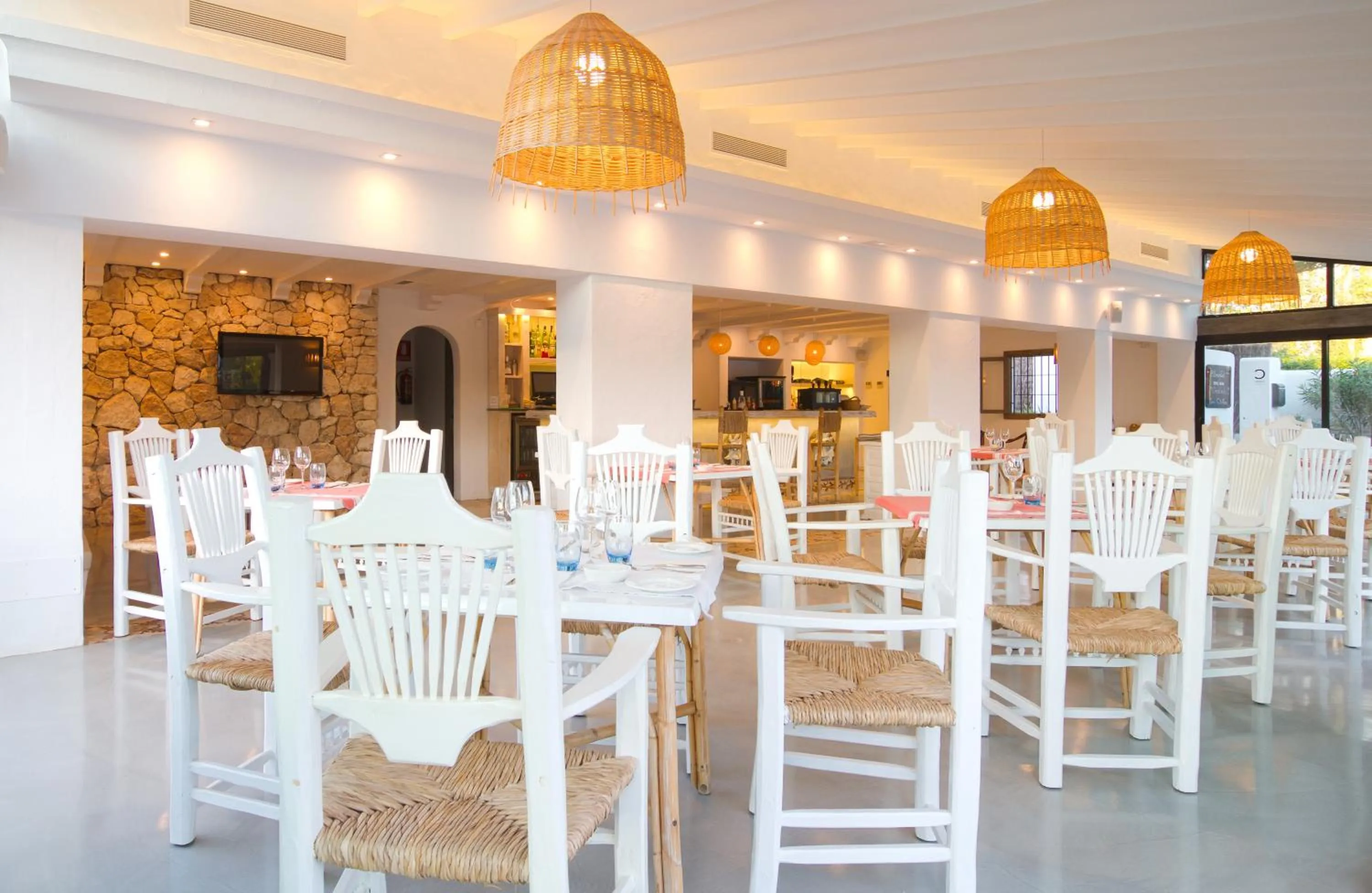 Restaurant/places to eat in Villas S'Argamassa