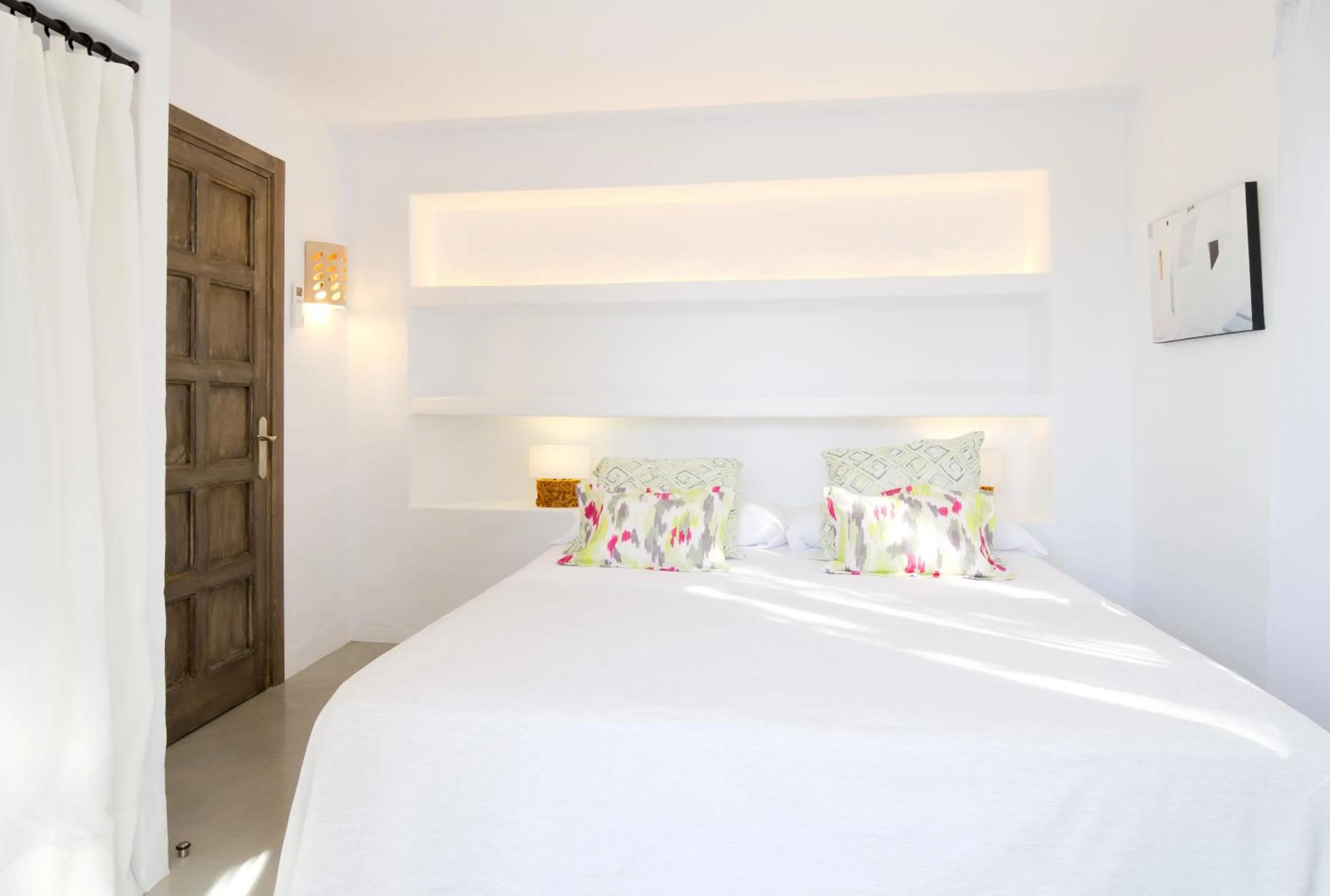 Bedroom, Bed in Villas S'Argamassa