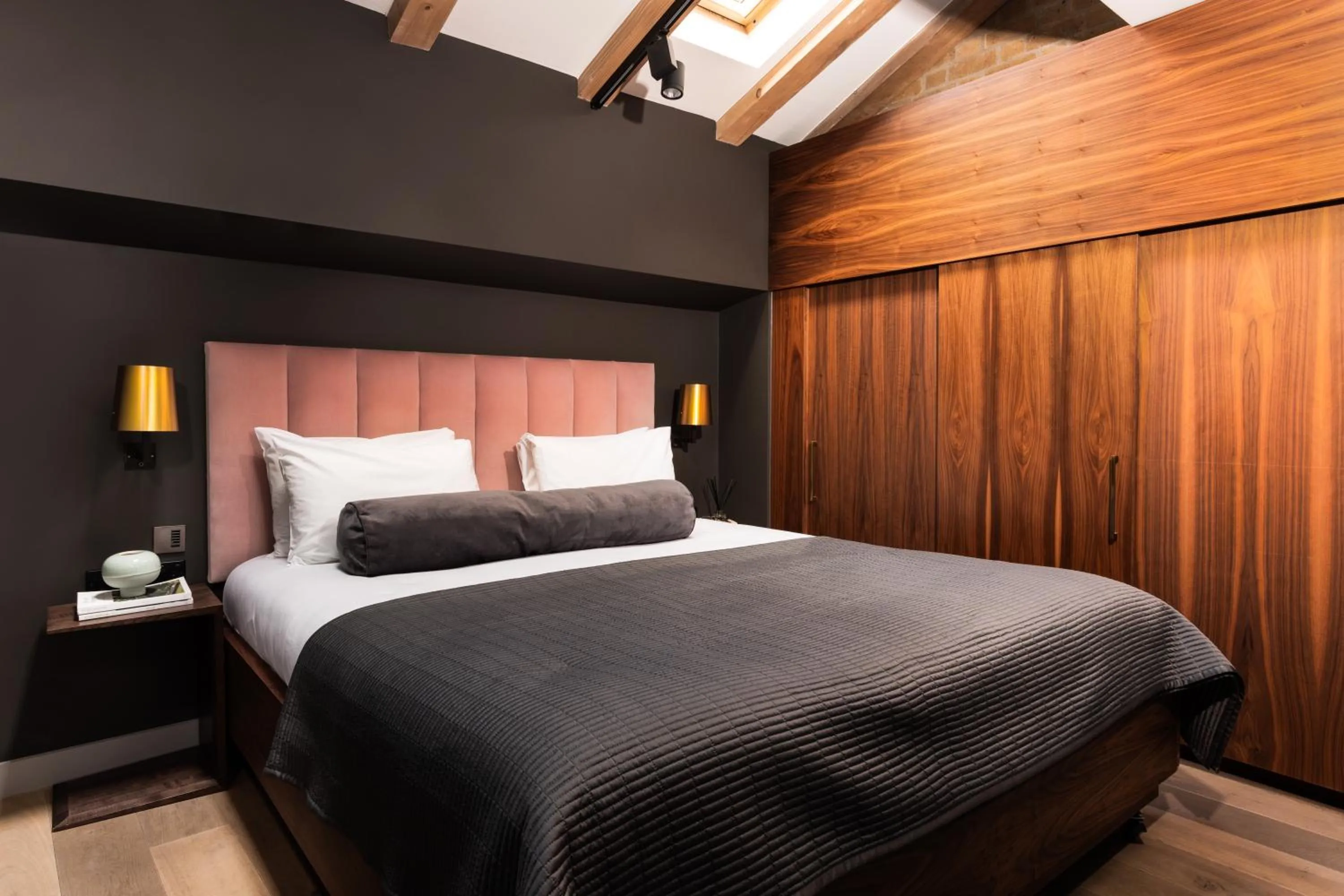 Bed in Native Bankside