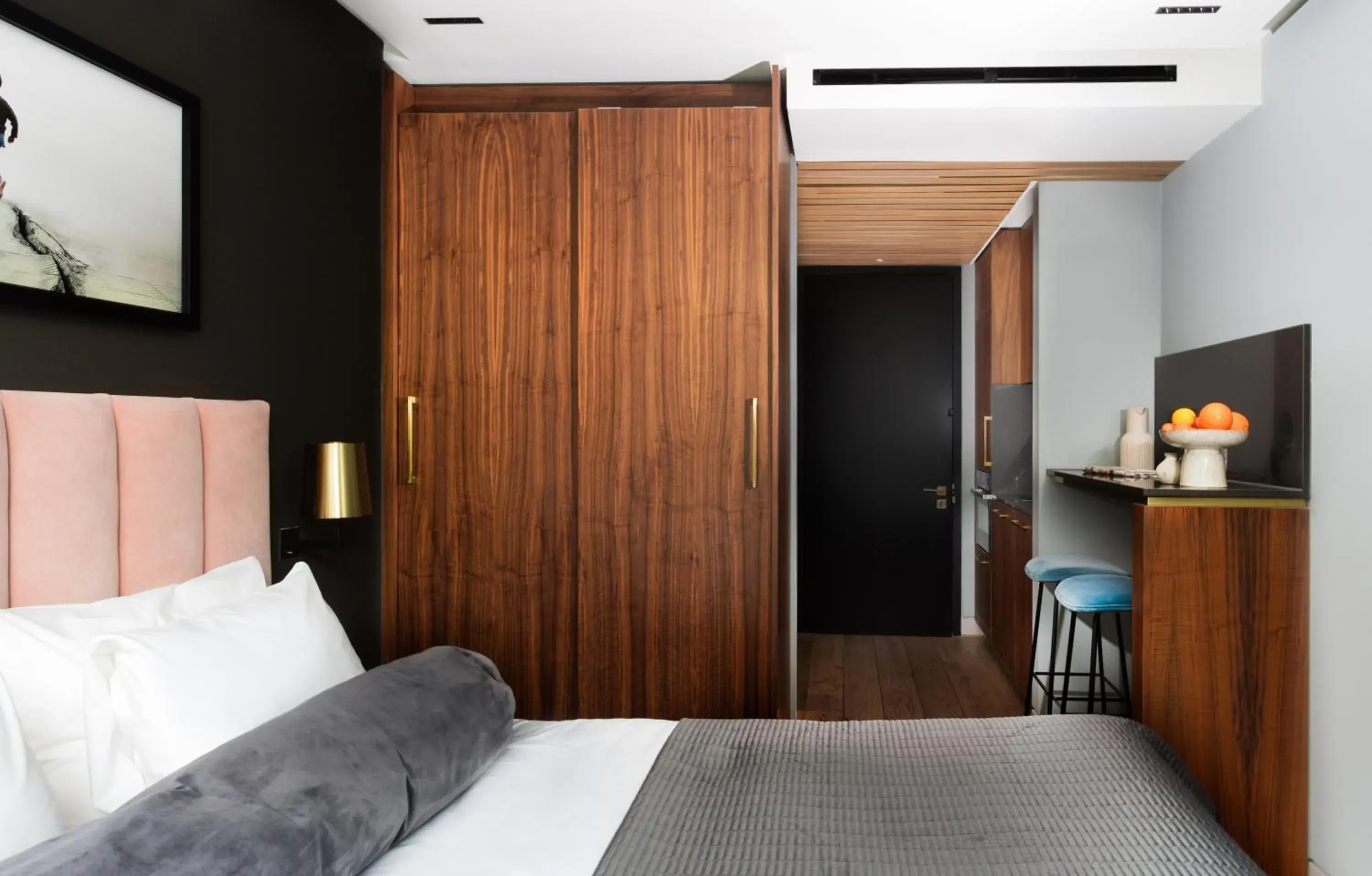 Bed in Native Bankside Bed in Native Bankside