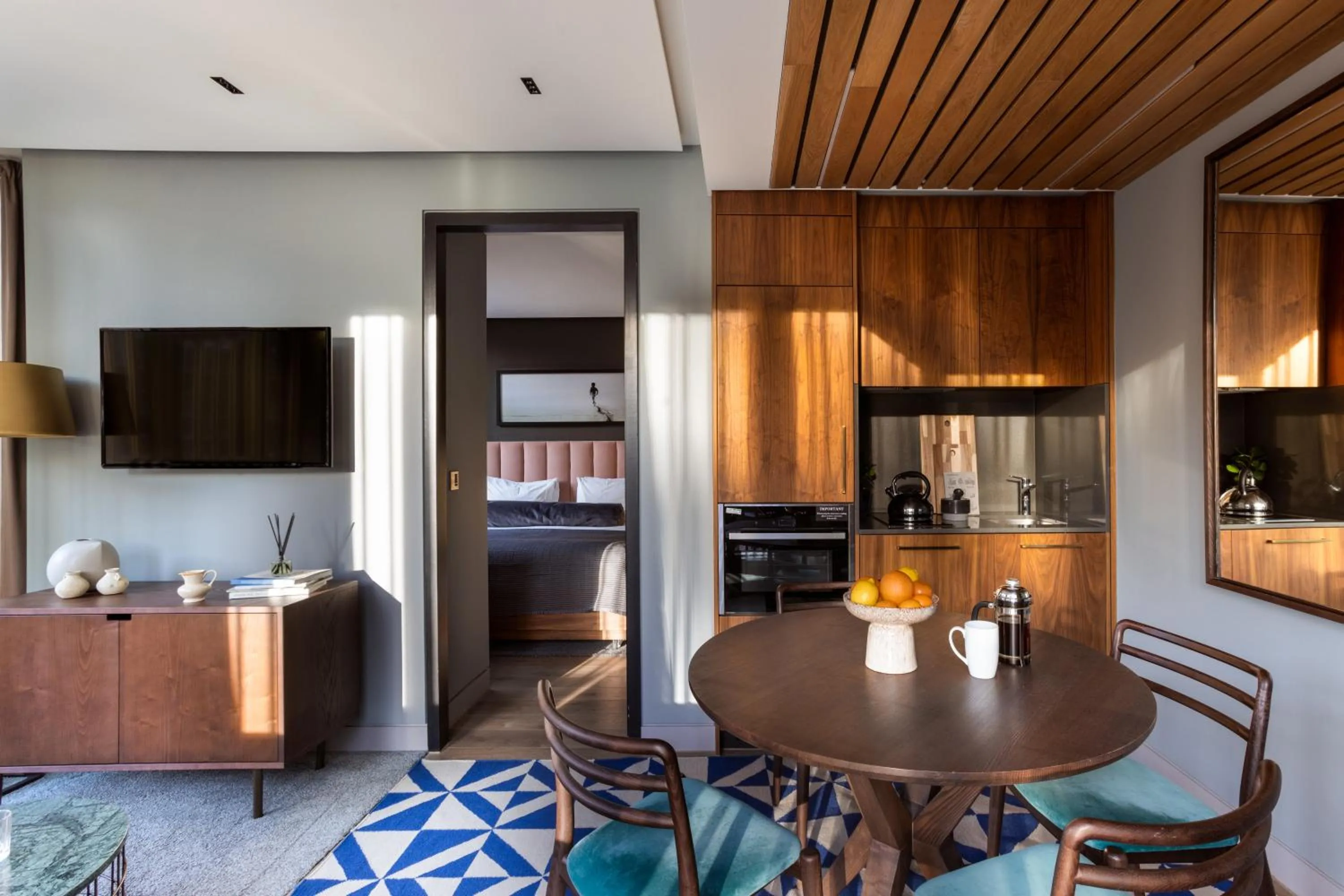 TV and multimedia in Native Bankside