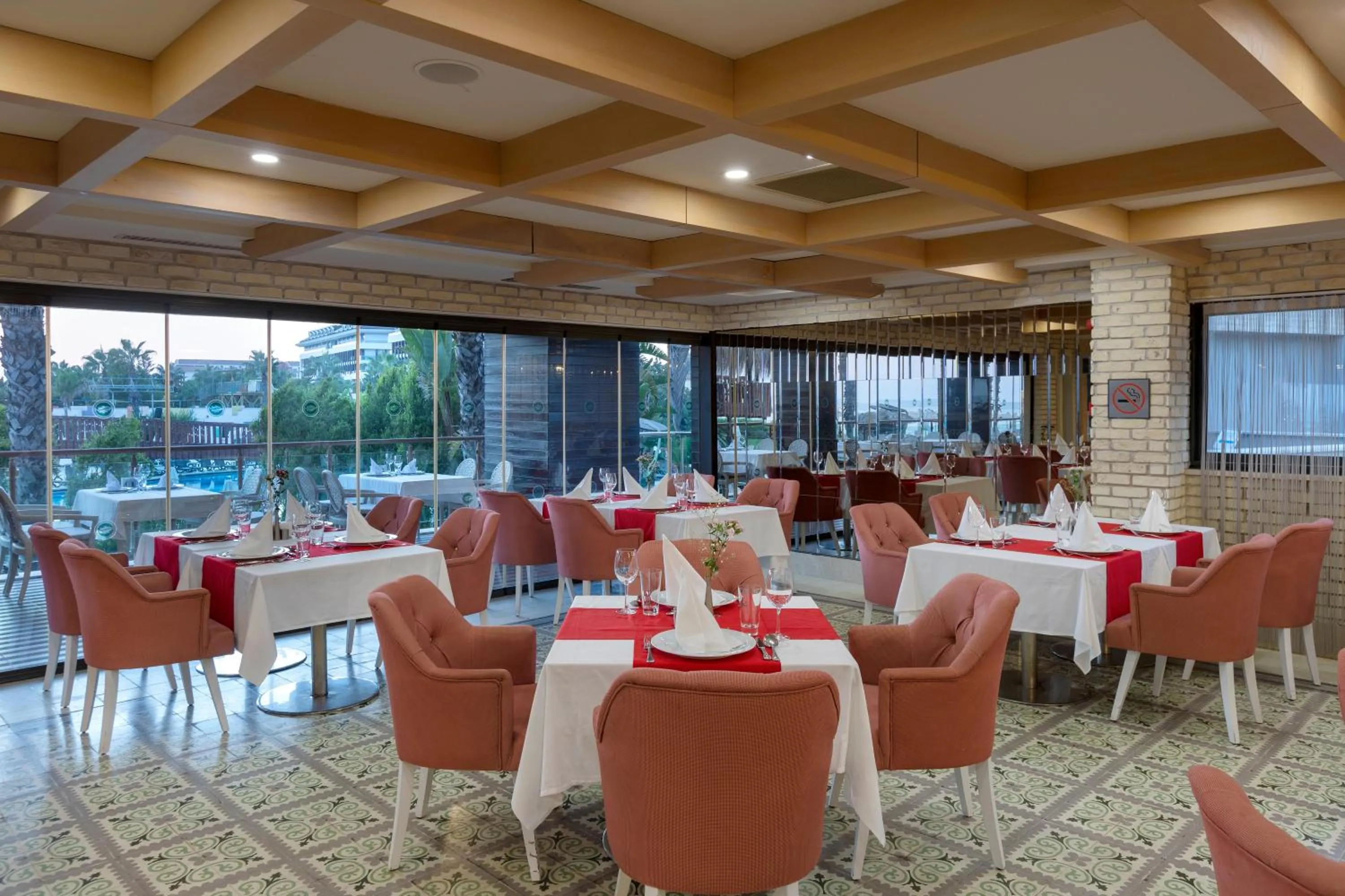 Restaurant/places to eat in Sherwood Dreams Resort