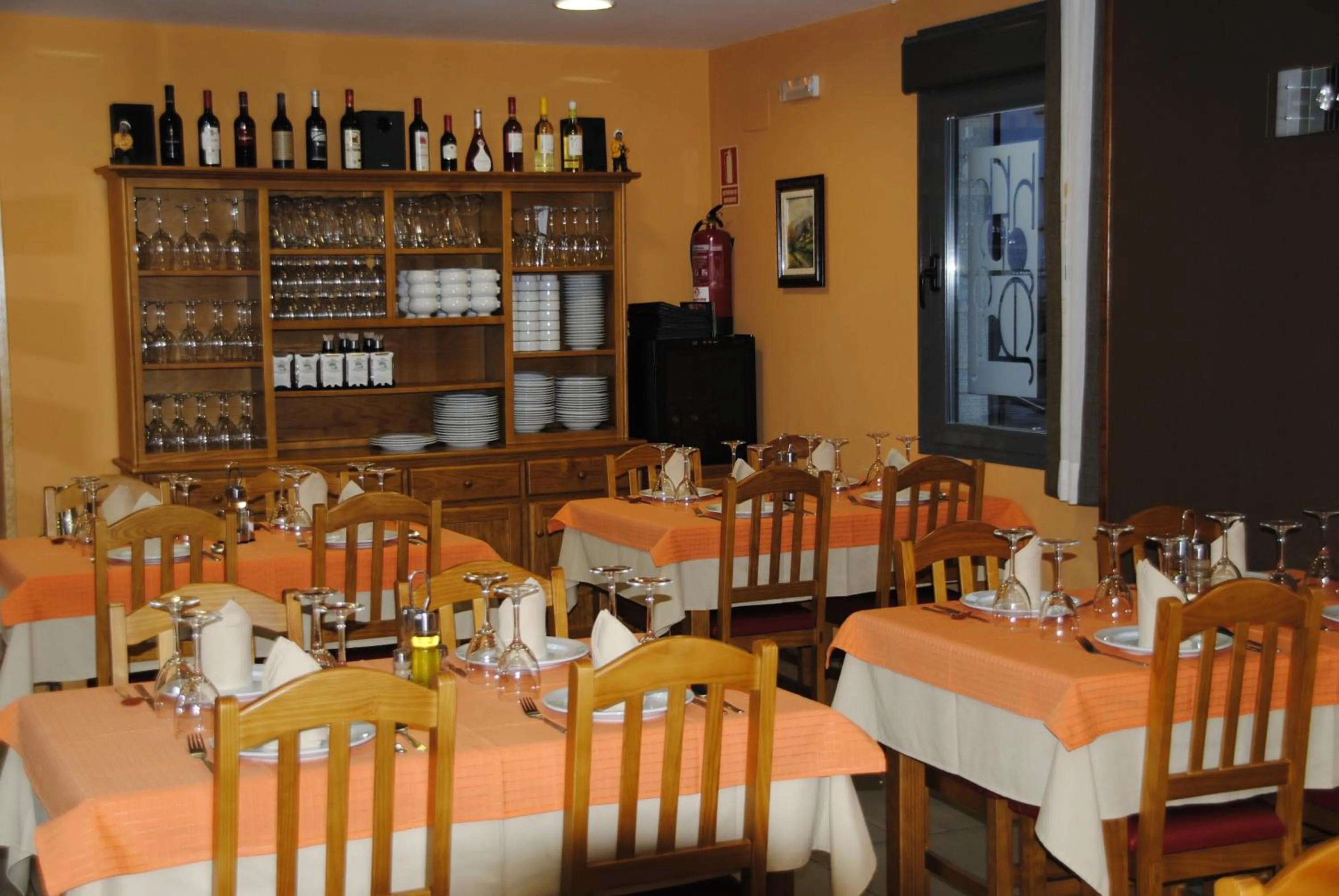 Restaurant/places to eat in Hotel Alegría