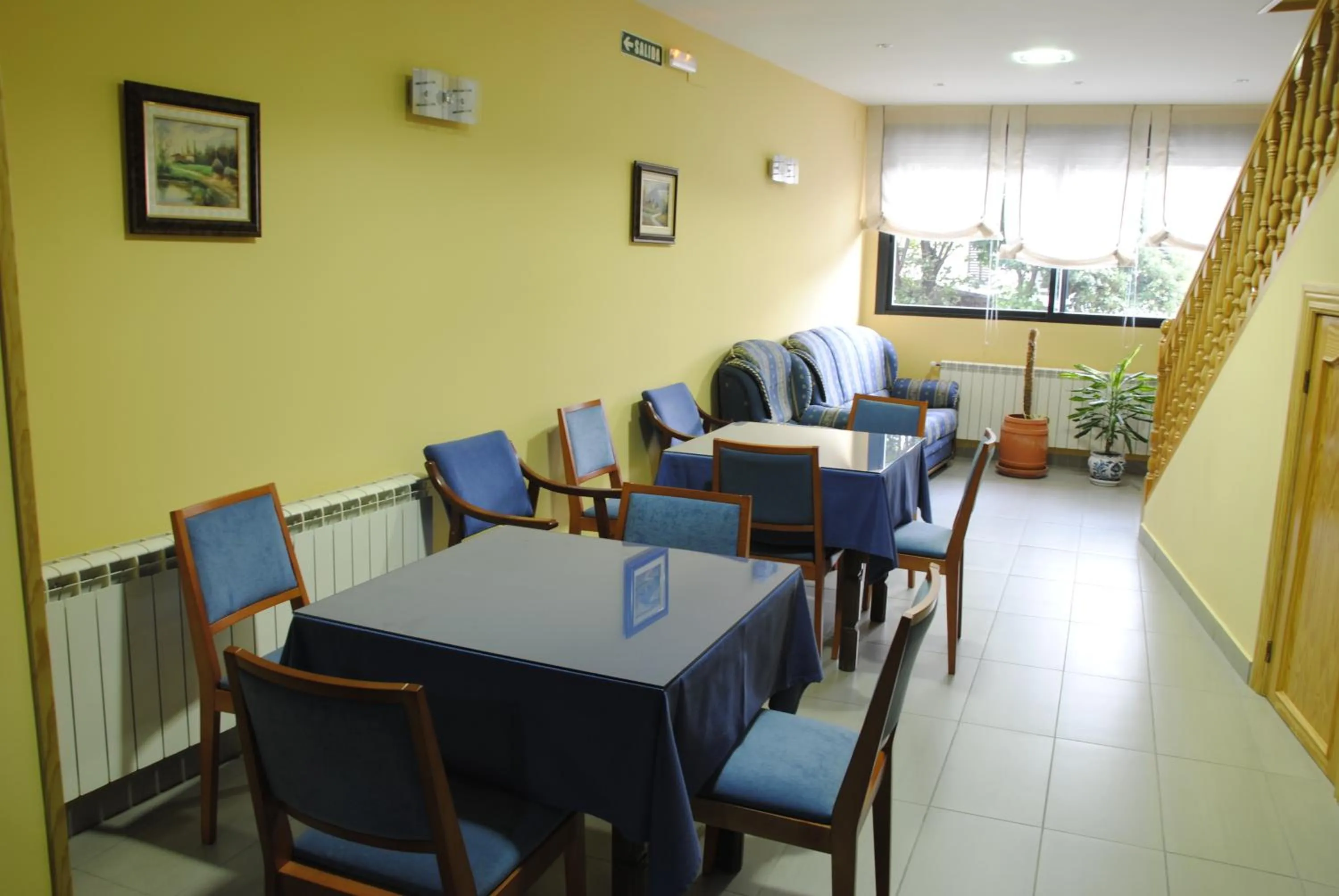 Restaurant/places to eat in Hotel Alegría