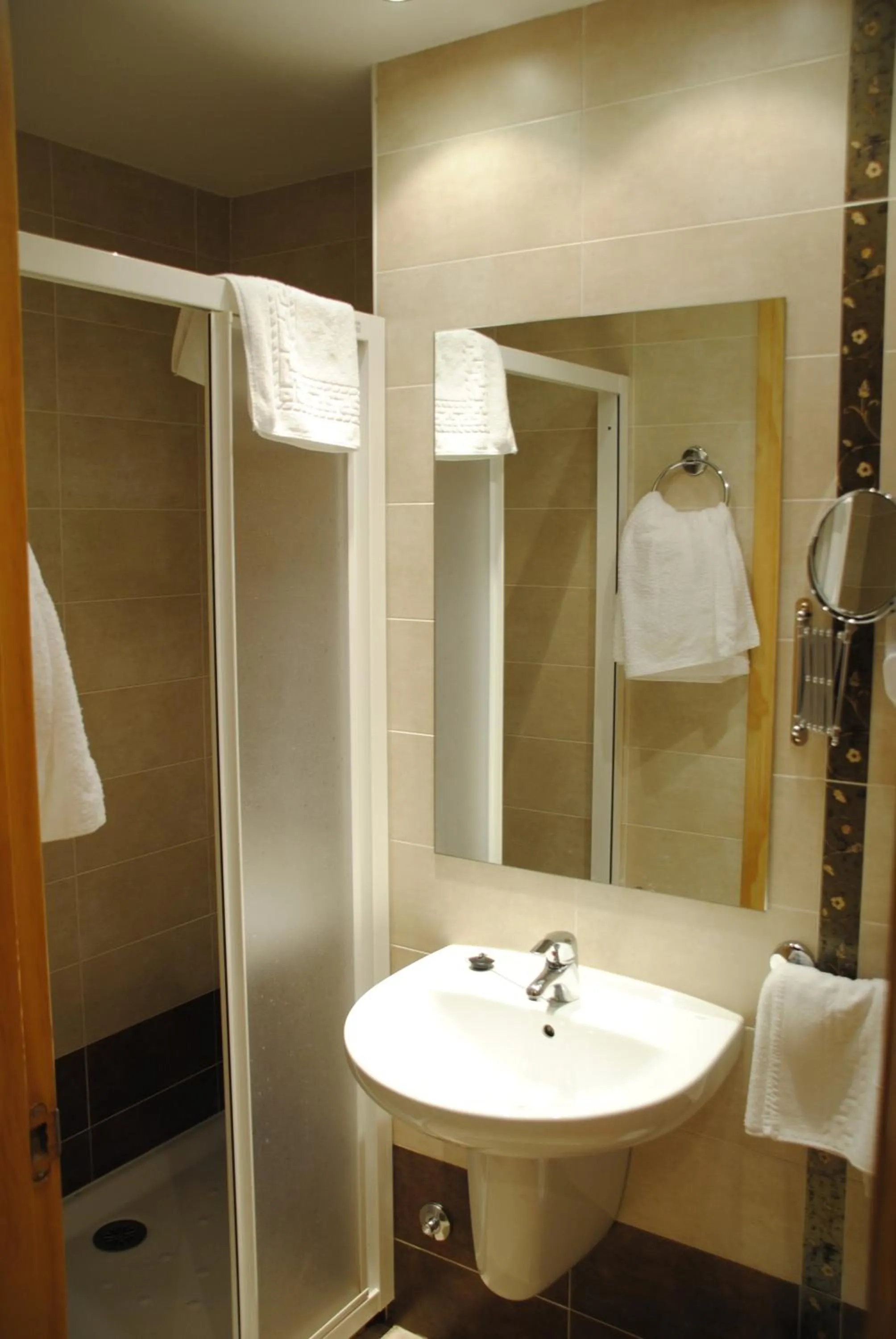 Bathroom in Hotel Alegría