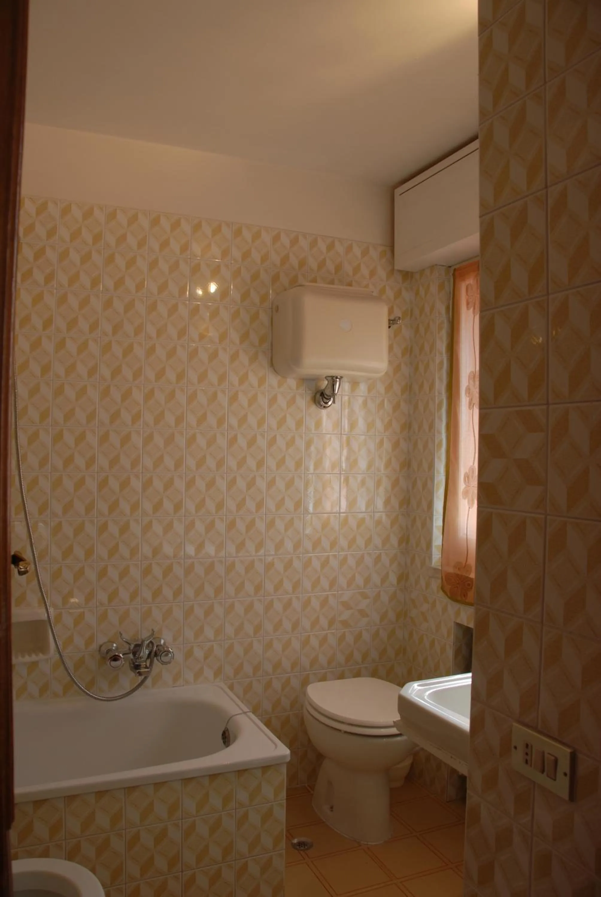 Bathroom in Hotel Roma