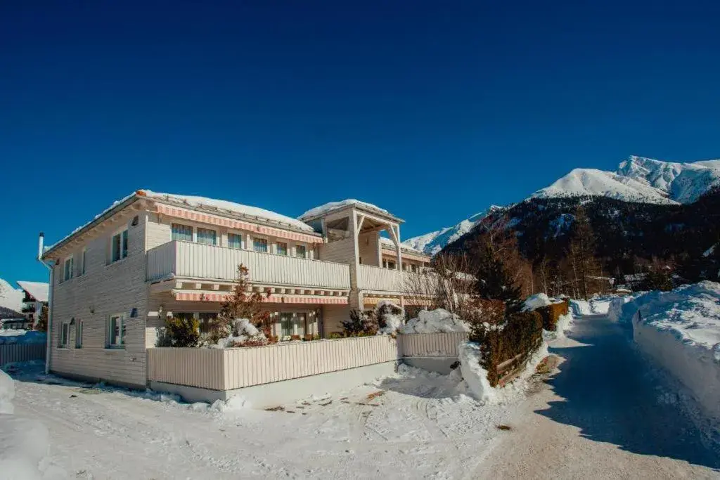 Chalet SOLYMONT by MoniCare Chalet SOLYMONT by MoniCare