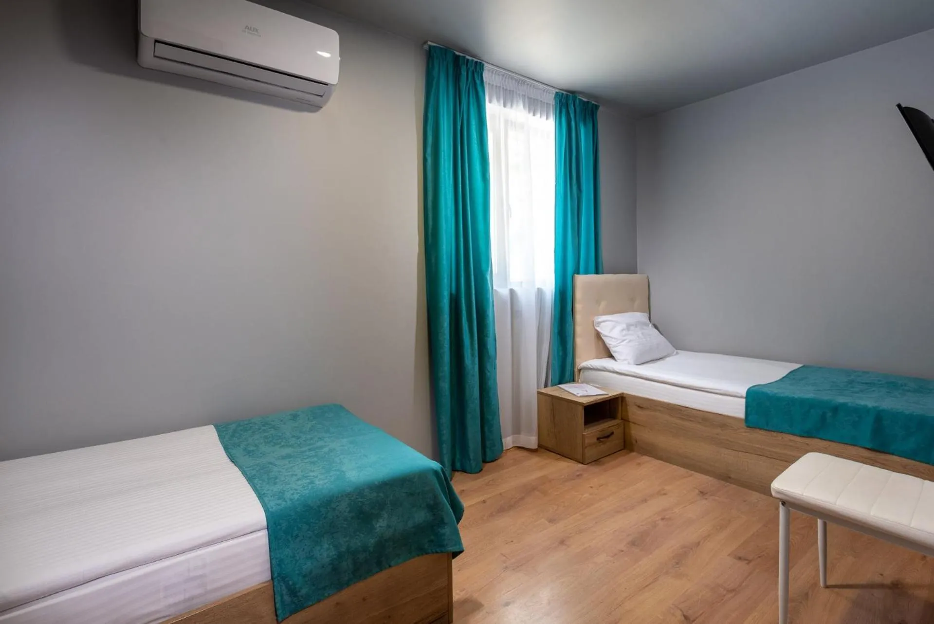Bed in Sea View Hills