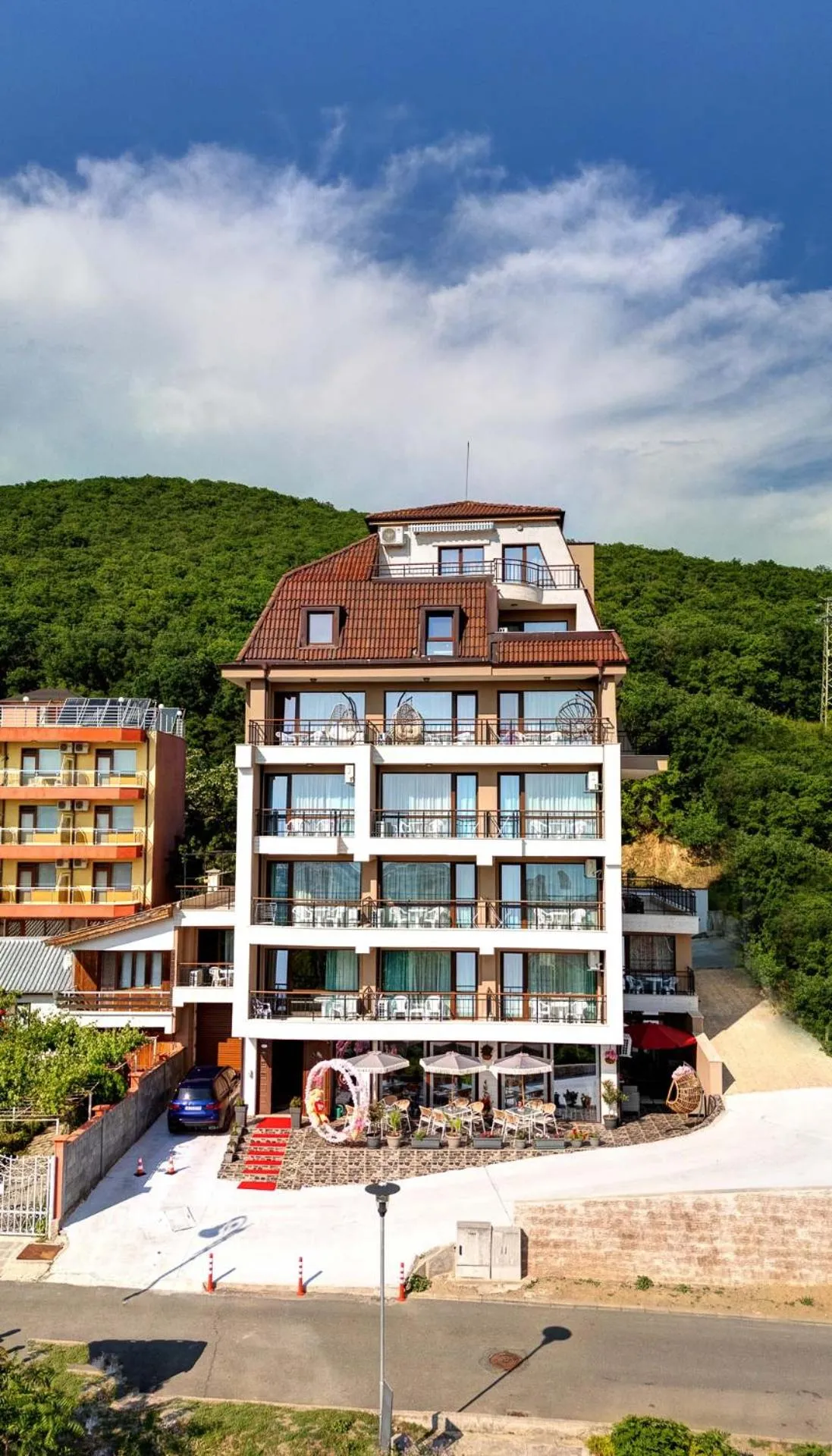 Property building in Sea View Hills