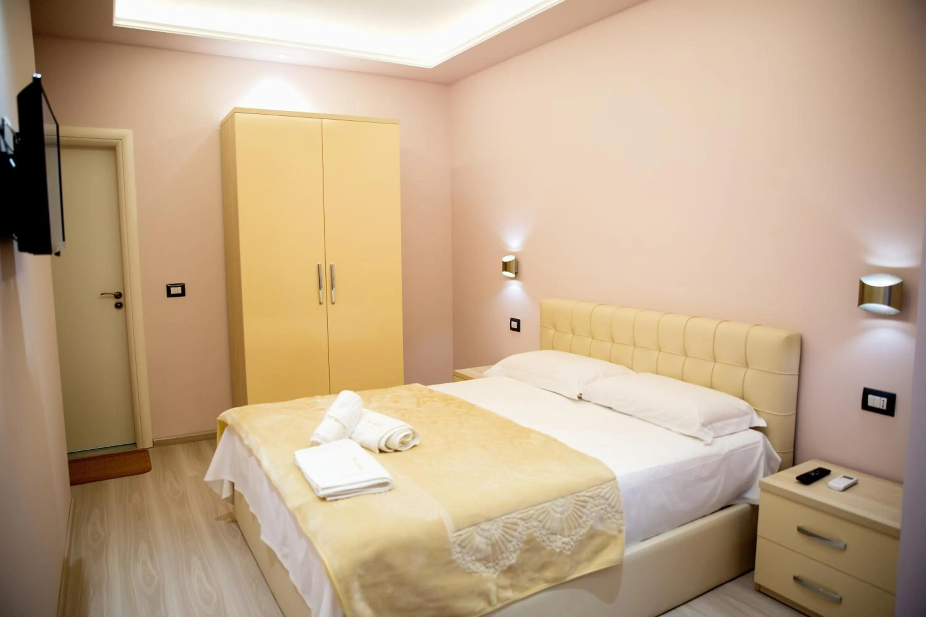 Bed in San Marino Hotel