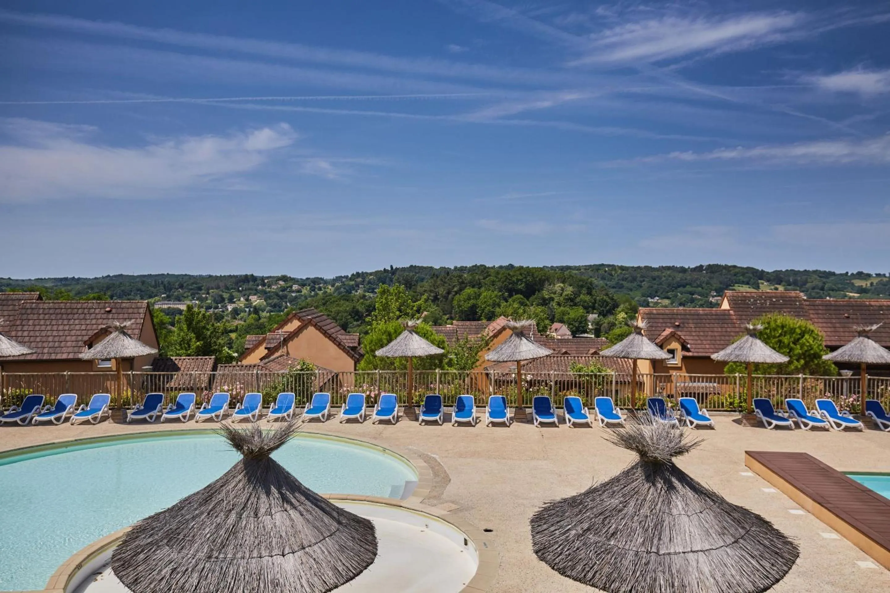 Swimming pool in Résidence Odalys - Les Coteaux de Sarlat