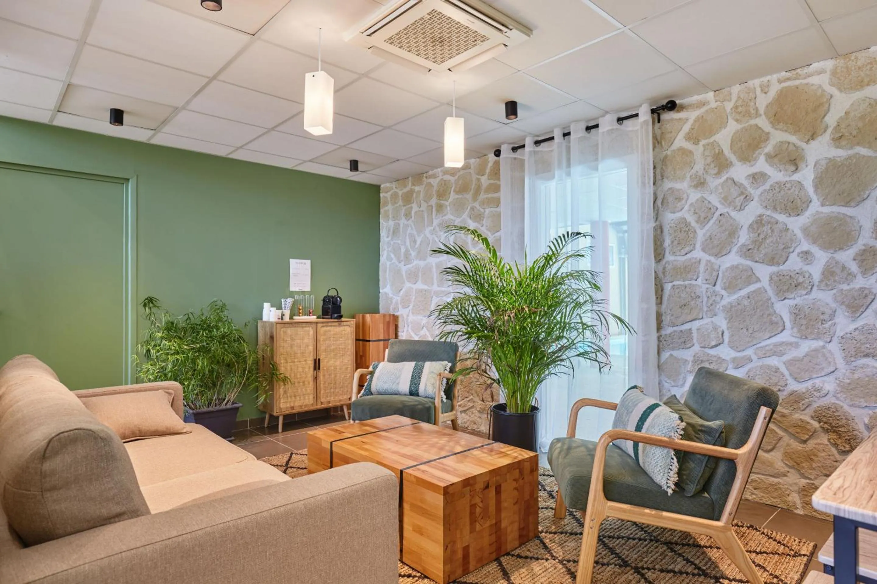 Lobby or reception in Résidence Odalys - Les Coteaux de Sarlat