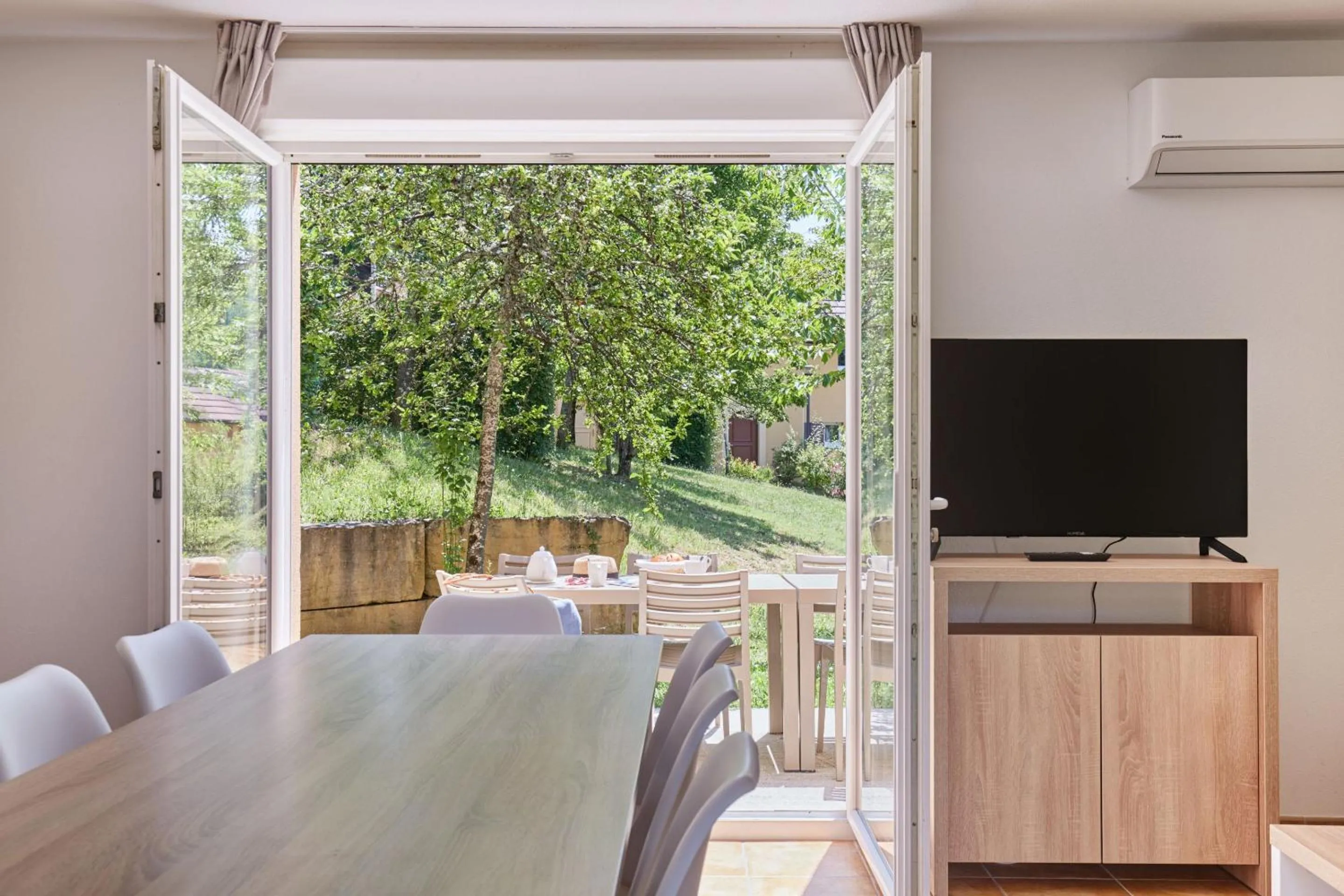 Dining area in Résidence Odalys - Les Coteaux de Sarlat