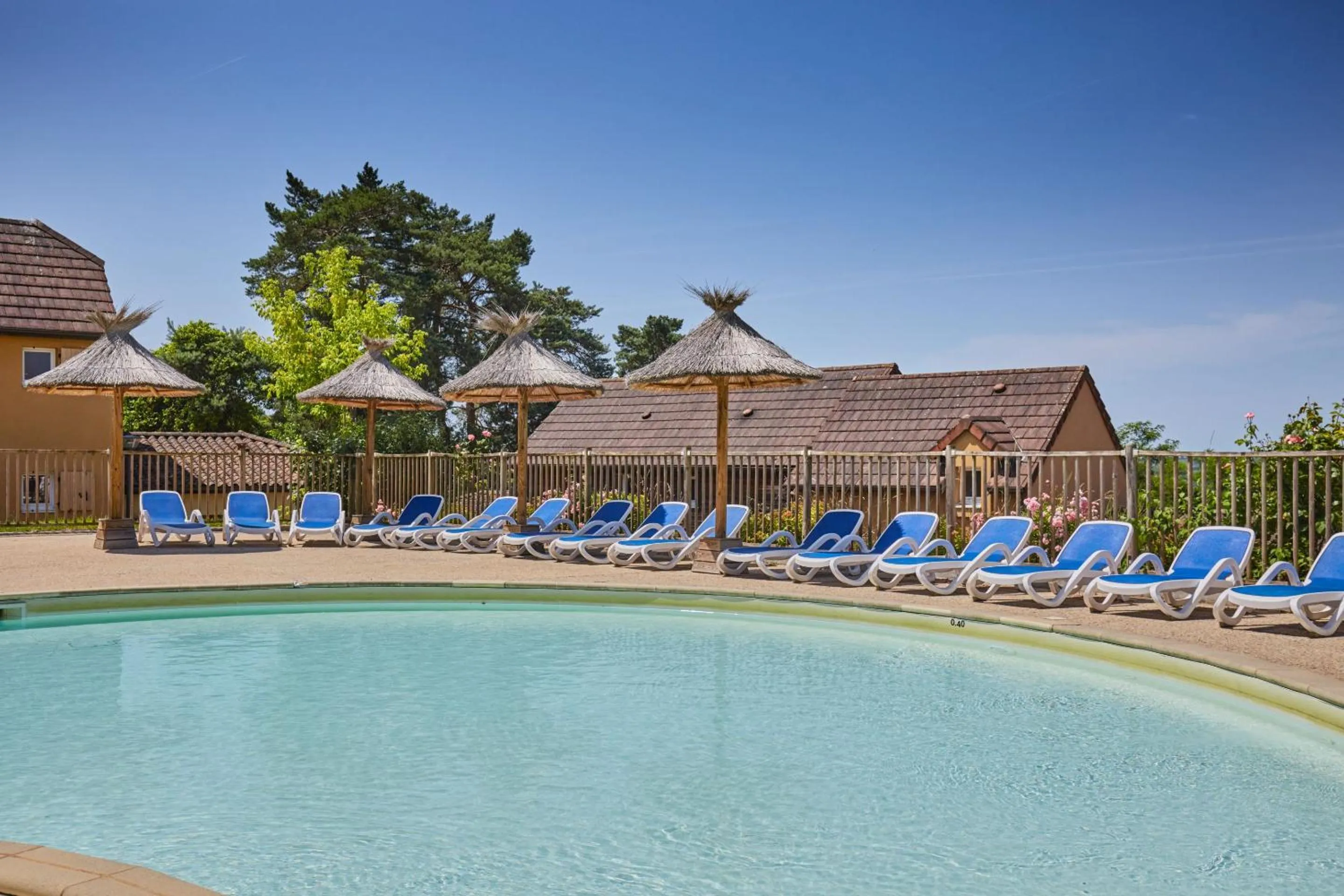 Swimming pool in Résidence Odalys - Les Coteaux de Sarlat