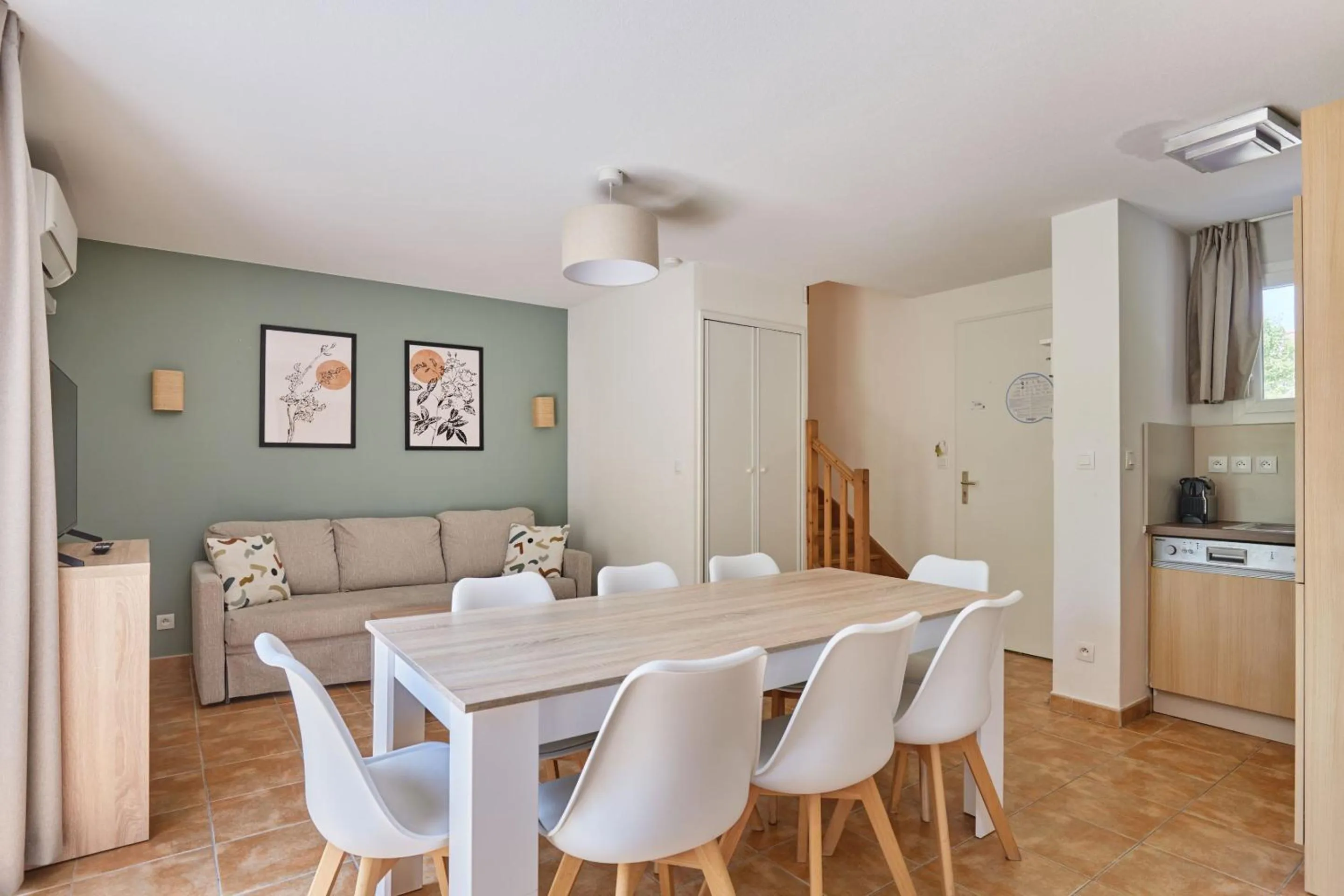 Dining area in Résidence Odalys - Les Coteaux de Sarlat