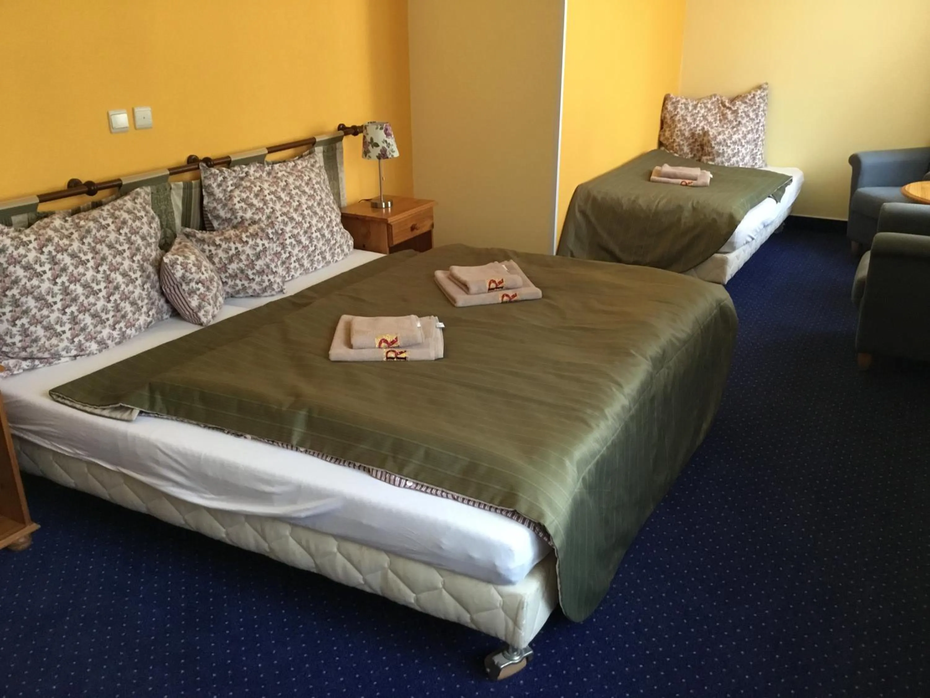 Photo of the whole room, Bed in Hotel Rustikal
