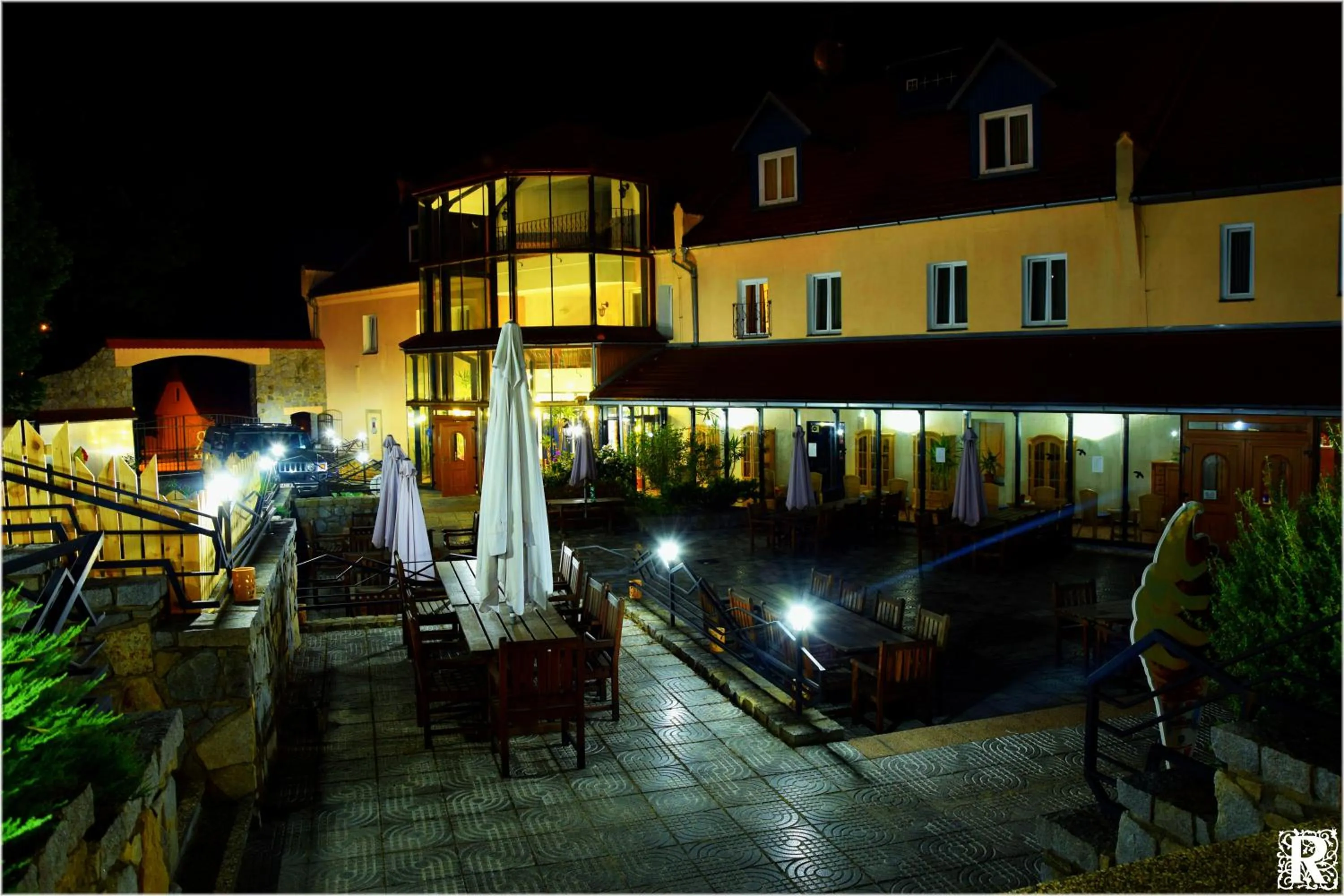Property building in Hotel Rustikal