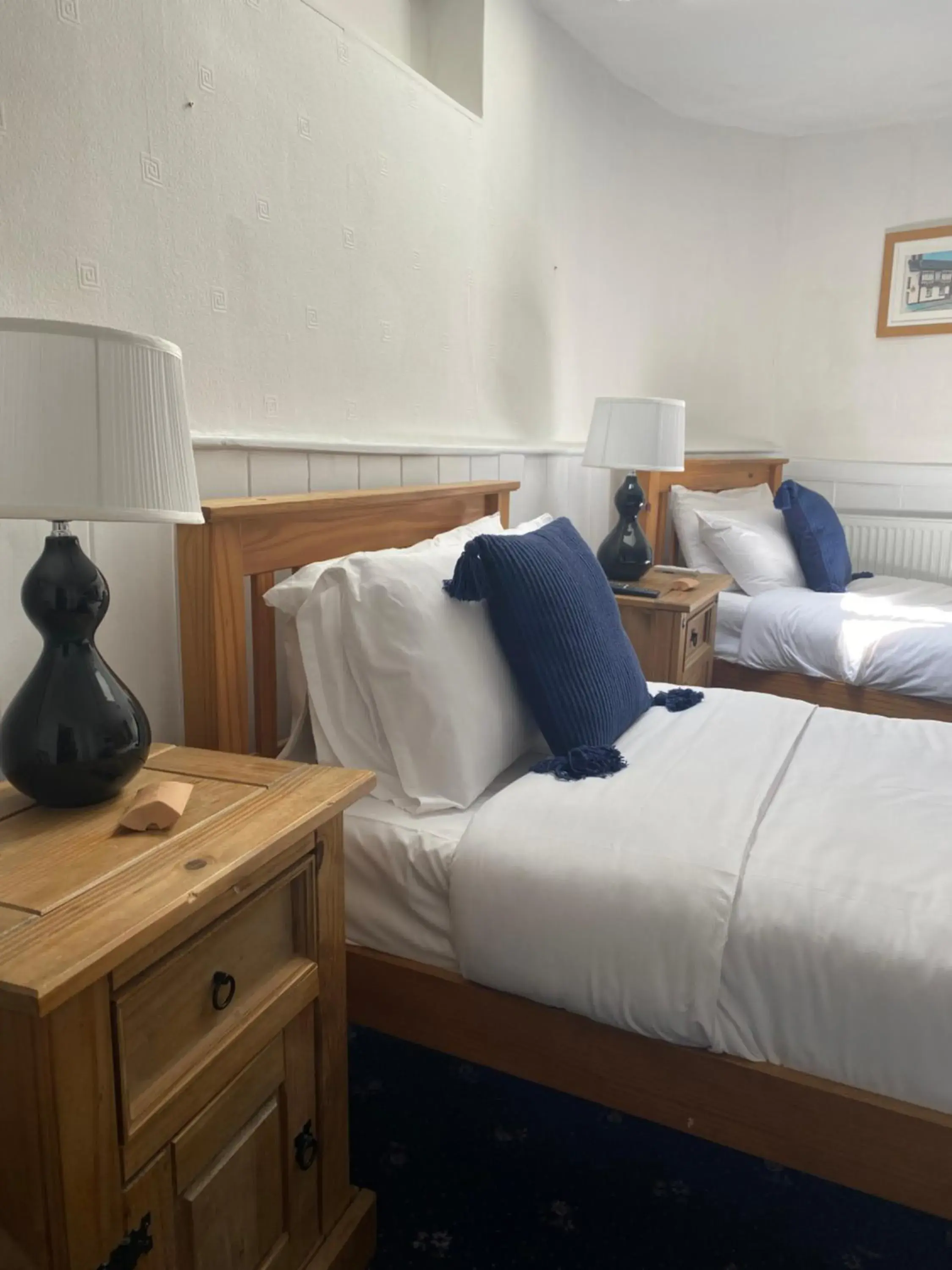 Twin Room in The Tudor Hotel Twin Room in The Tudor Hotel