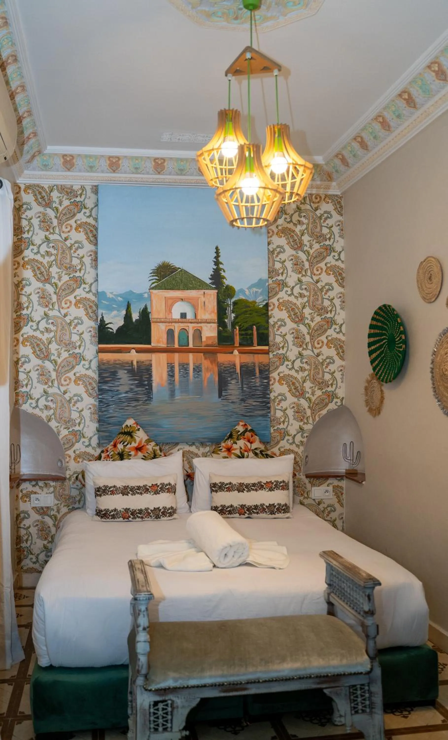 Bed in Riad Les Oliviers & Spa