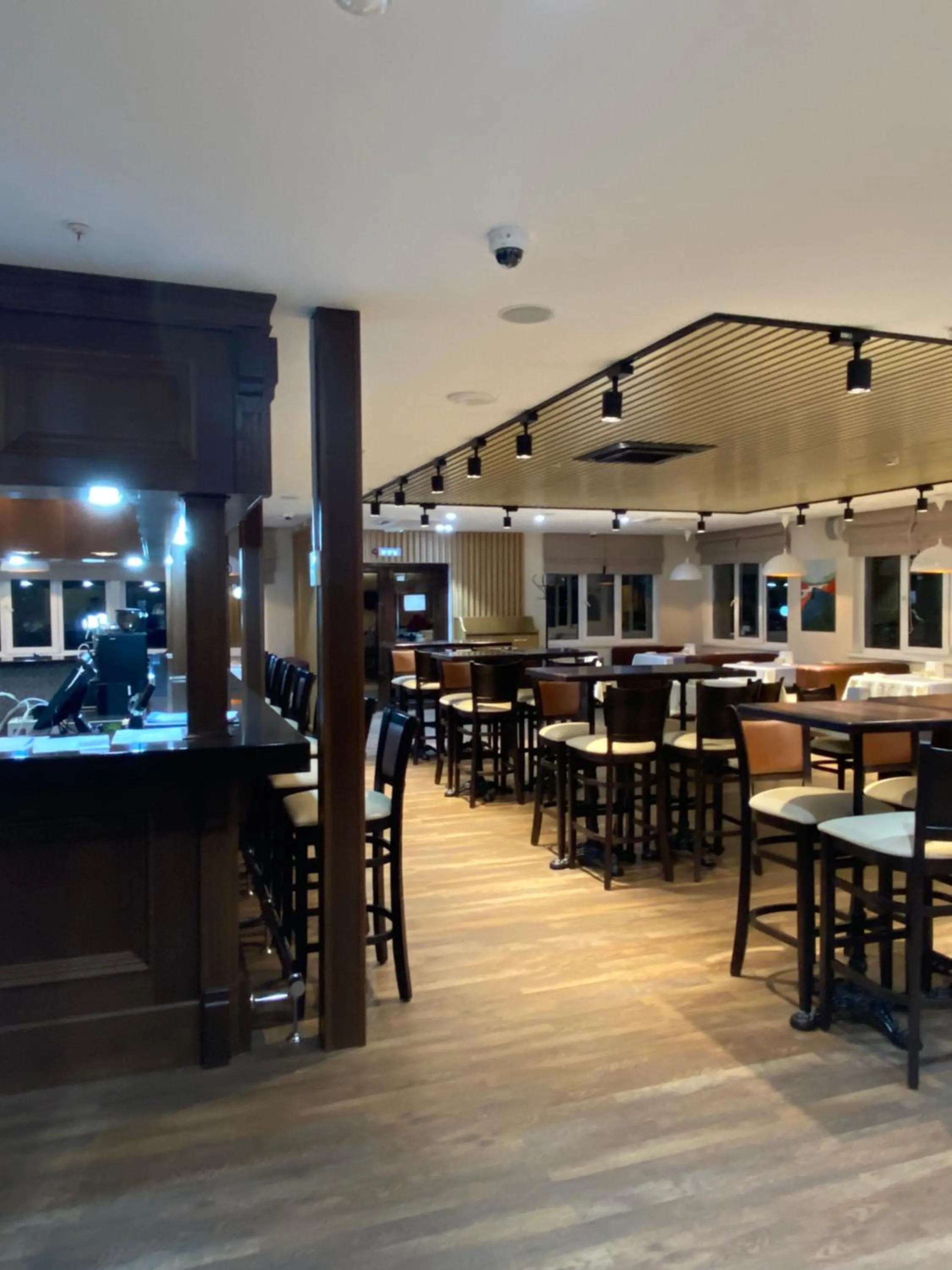 Restaurant/places to eat in Chagala Hotel Uralsk