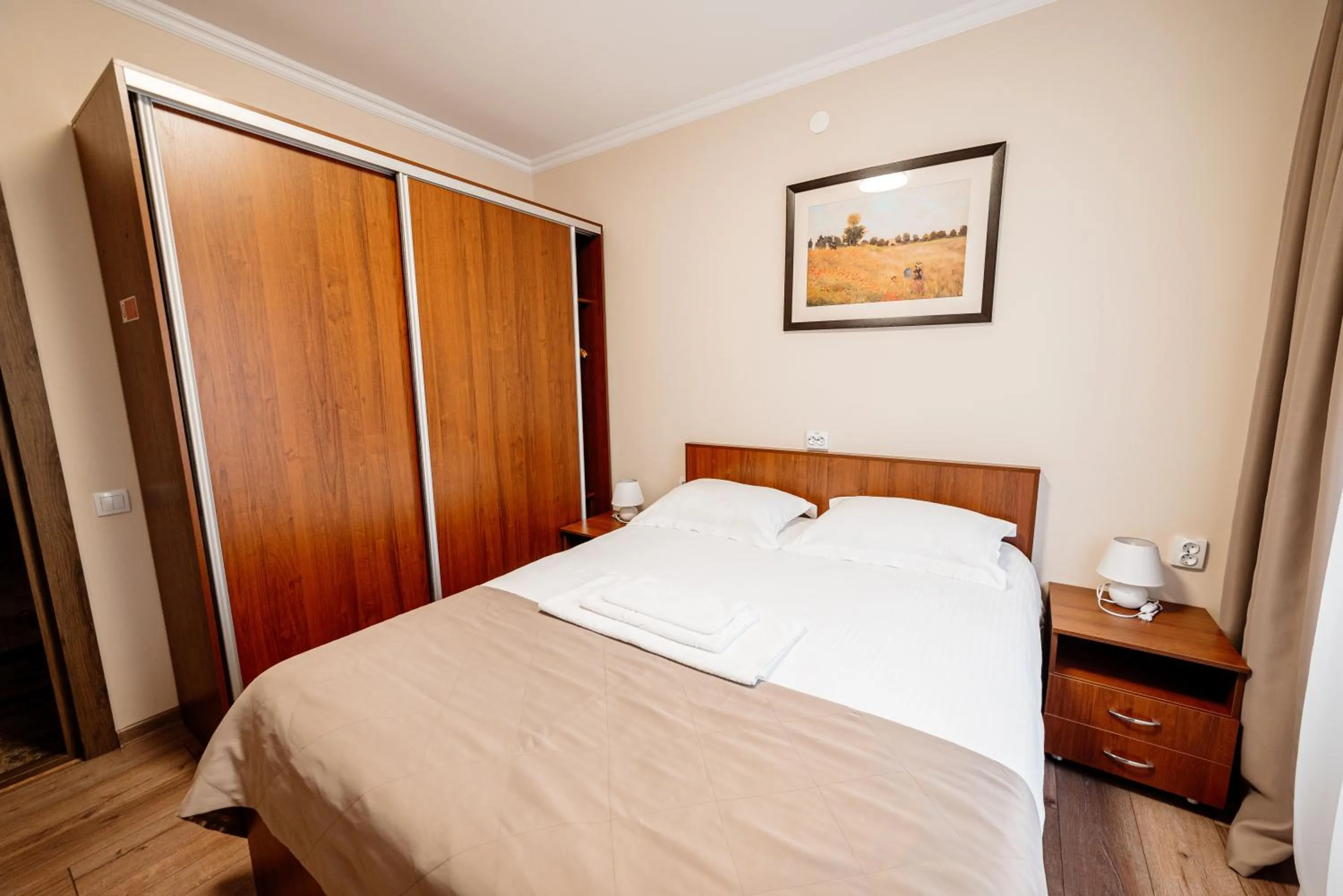 Bedroom, Bed in Chagala Hotel Uralsk