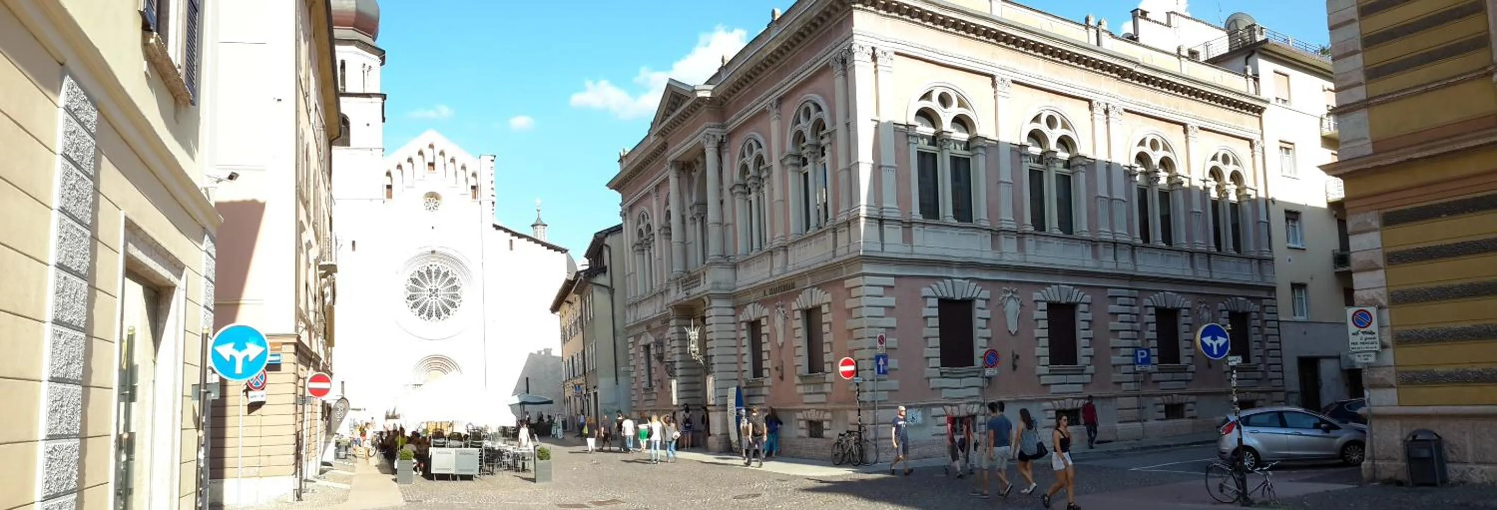 Property building in B&B Lupin Trento