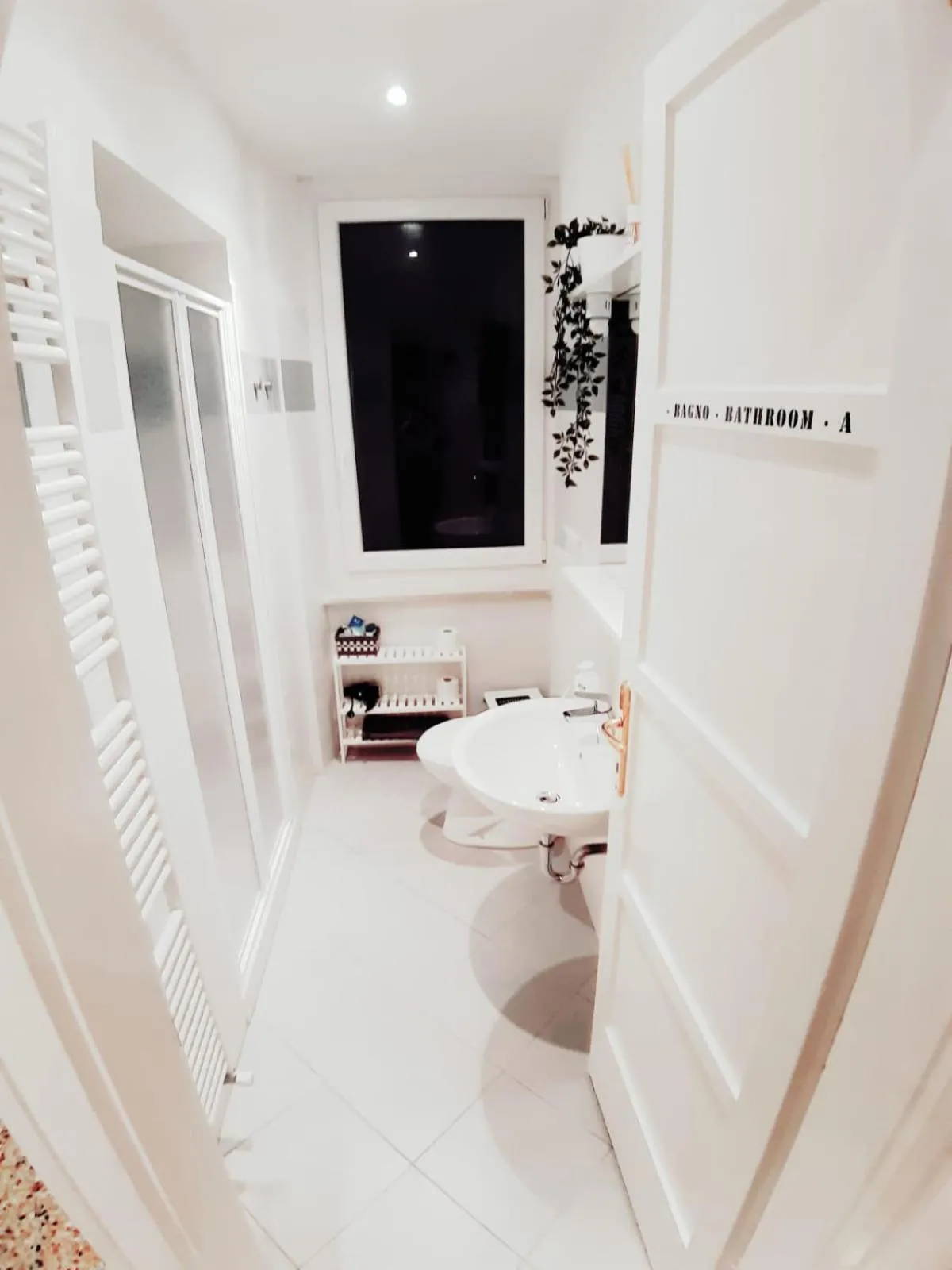 Bathroom in B&B Lupin Trento