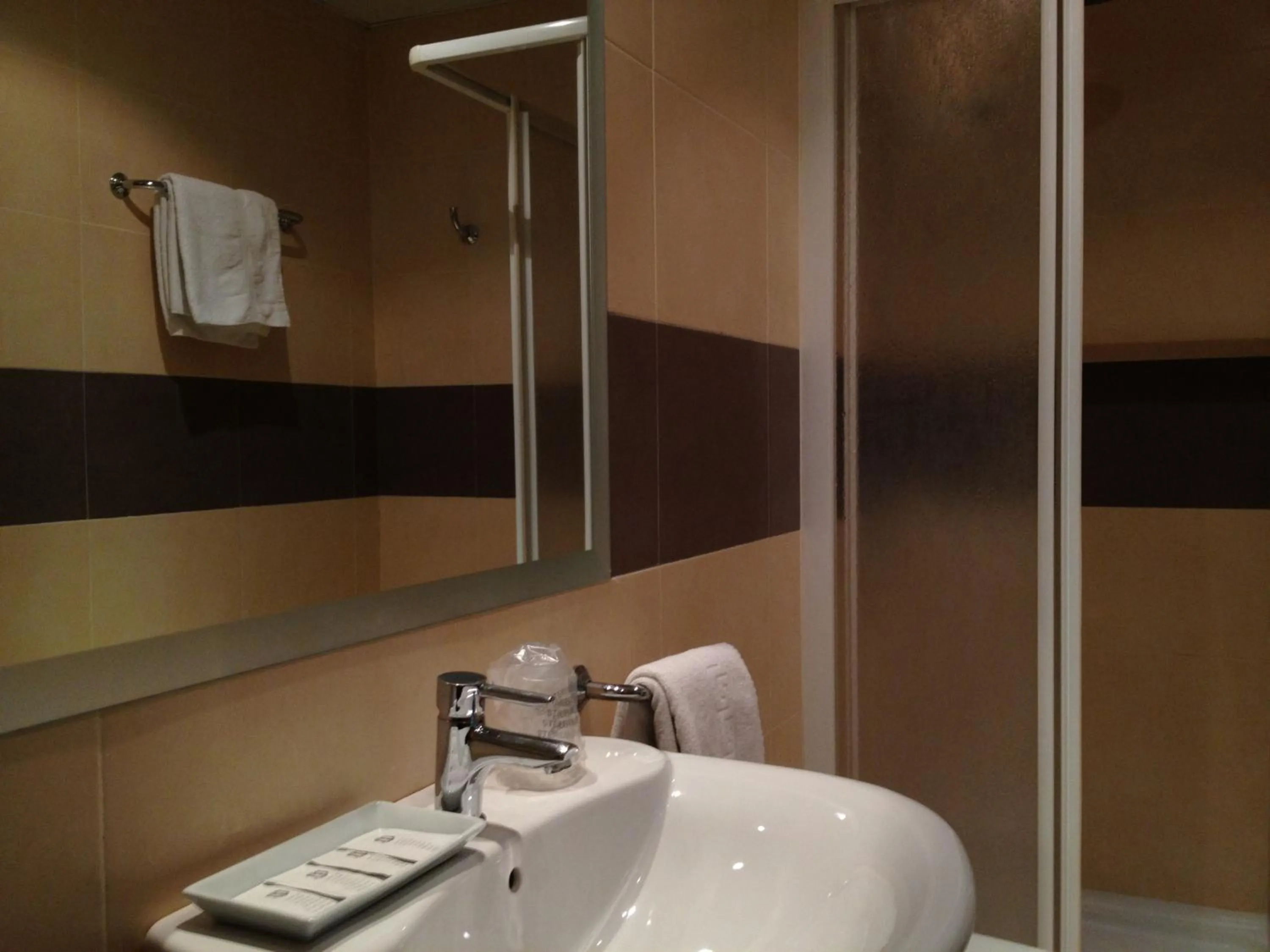 Bathroom in Hostal Aeropuerto