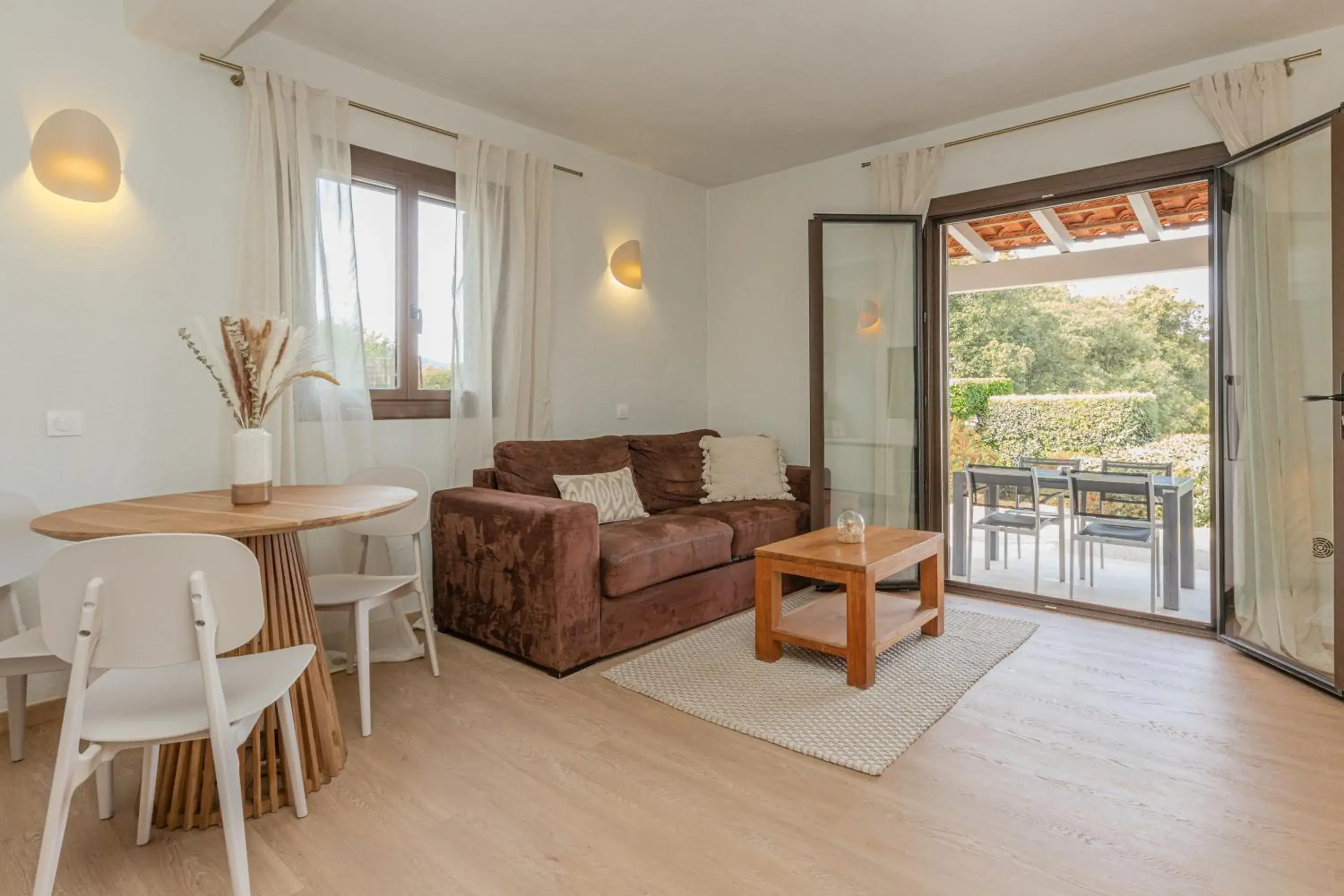 One-Bedroom Apartment with Sea View - Ground Floor in Résidence & Hôtel Aria Marina One-Bedroom Apartment with Sea View - Ground Floor in Résidence & Hôtel Aria Marina