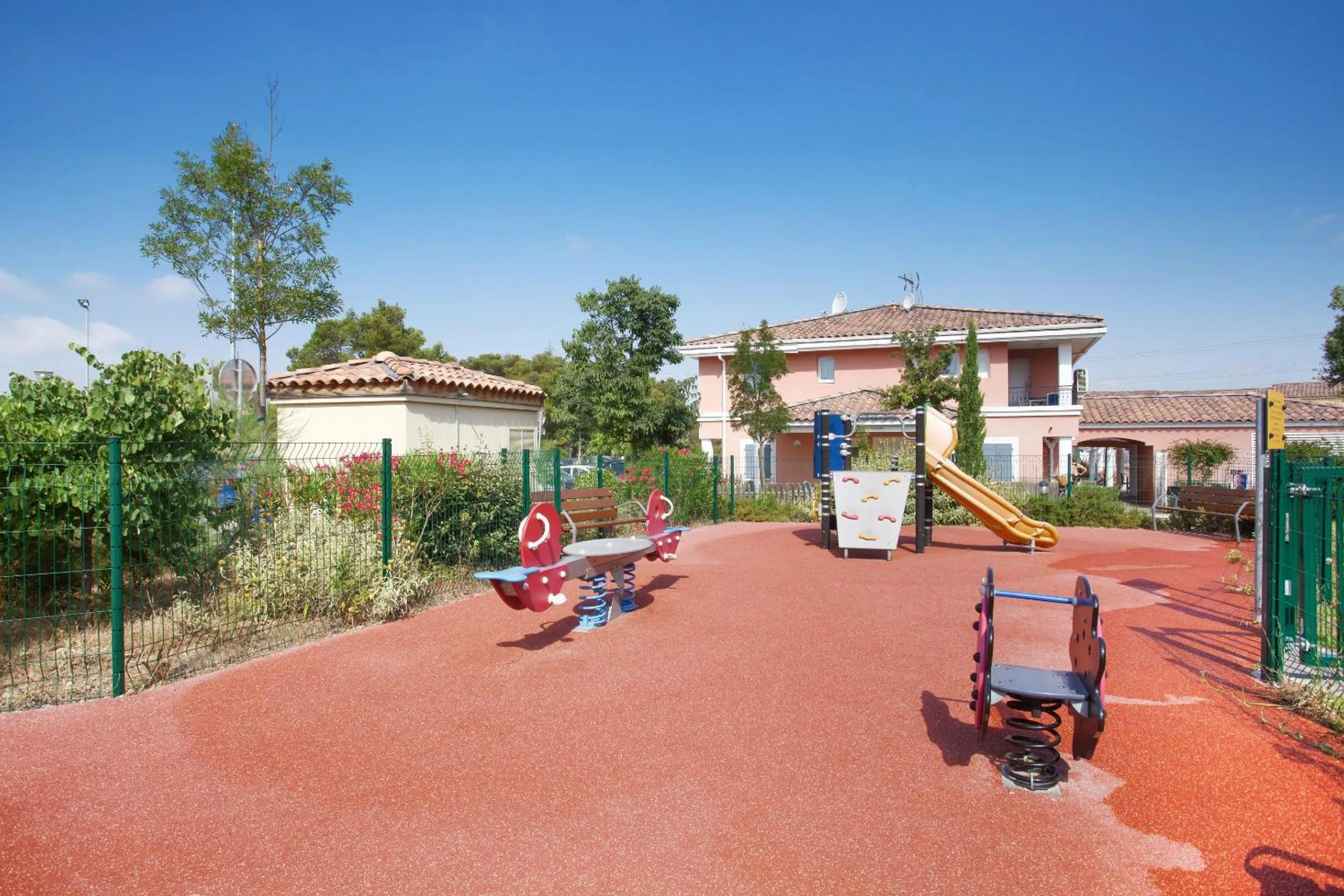 Children play ground in Terres de France - Résidence de la Cabre d'Or