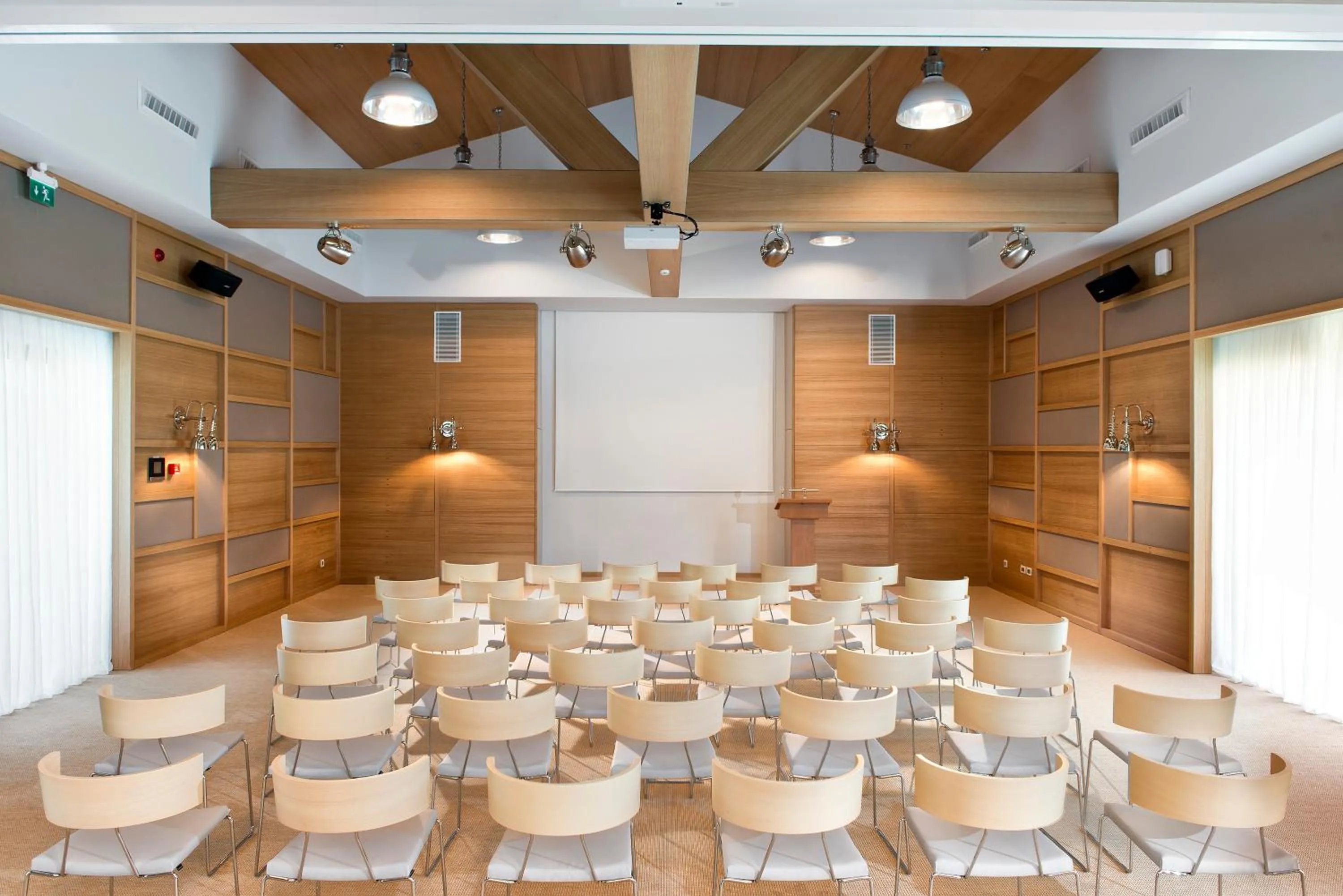 Business facilities in D-Resort Gocek