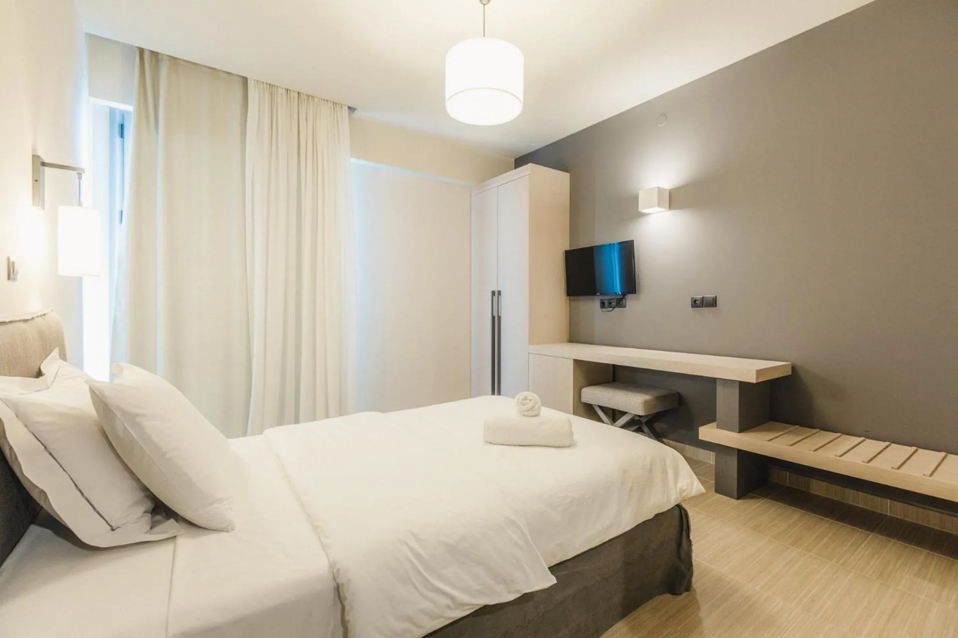 Facility for disabled guests, Bed in Infinity Hotel Gytheio