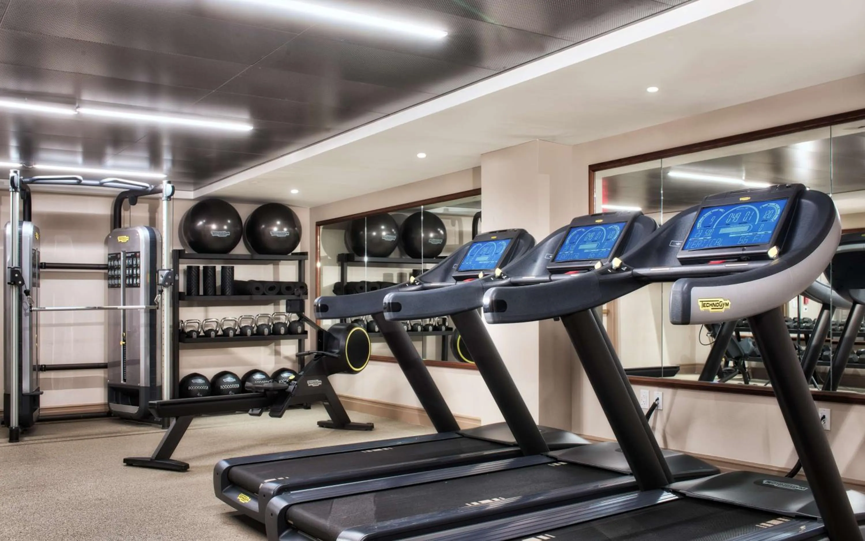 Fitness centre/facilities in Canopy by Hilton Washington DC Embassy Row