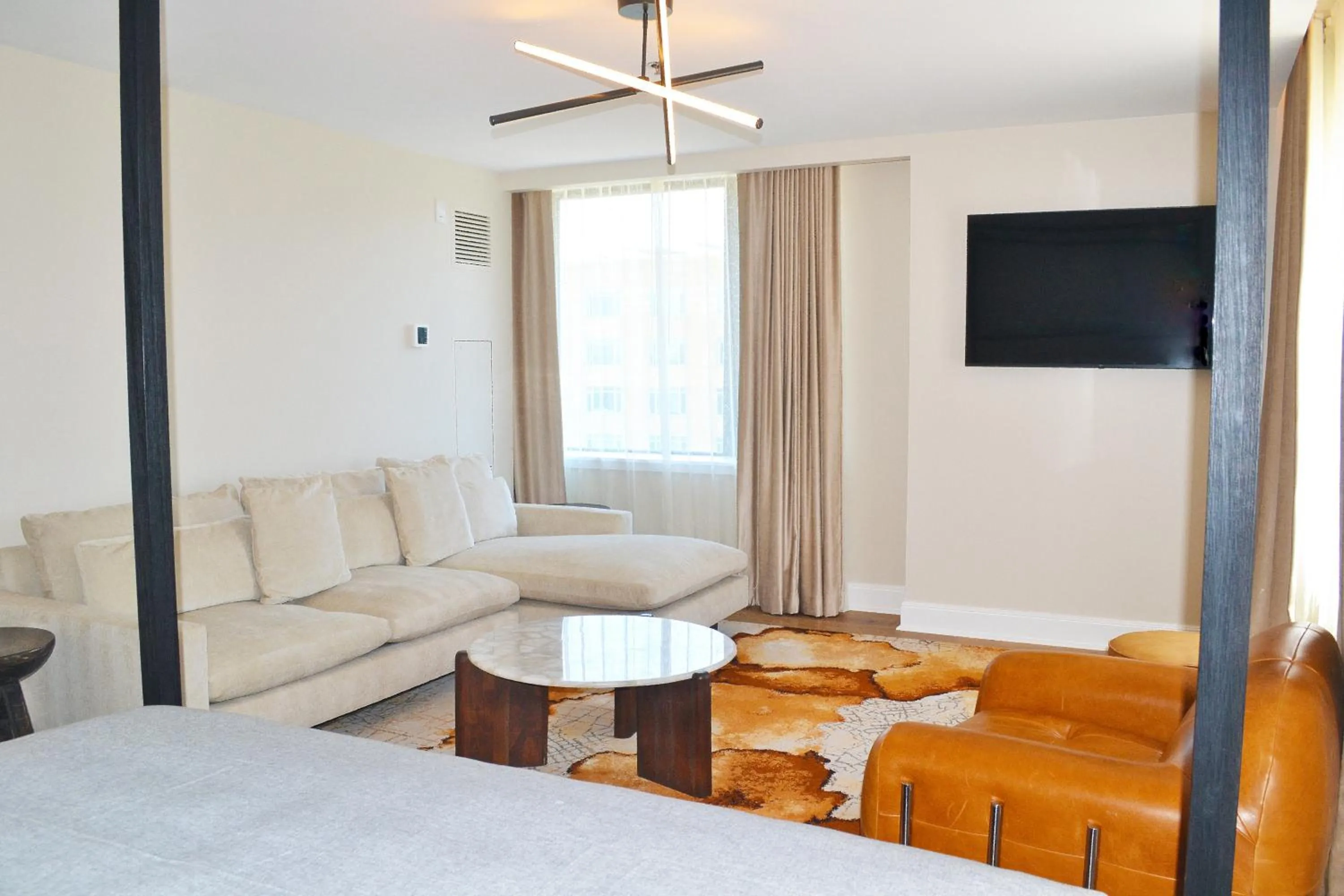 Living room, Bed in Canopy by Hilton Washington DC Embassy Row