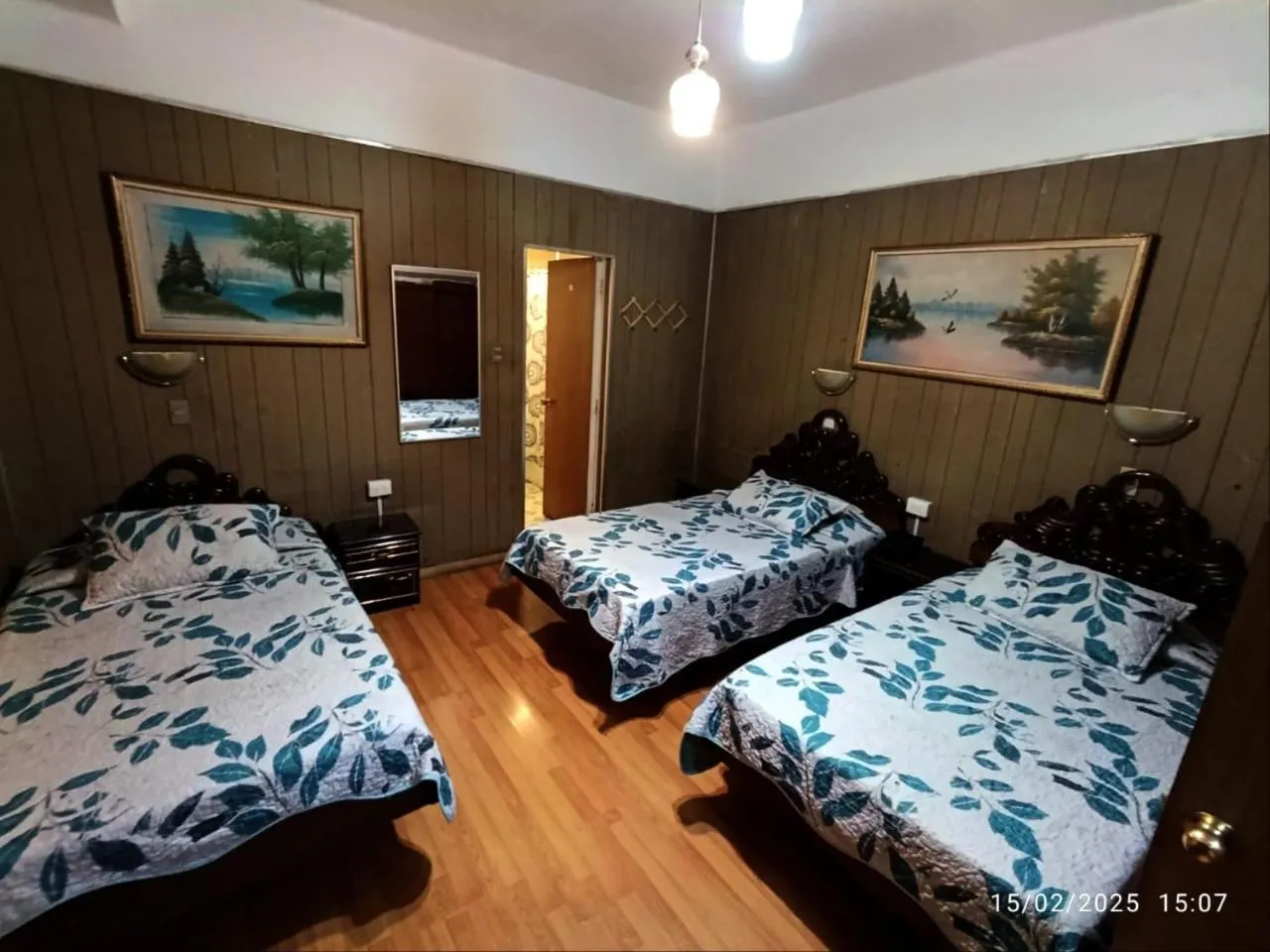 Photo of the whole room, Bed in Hotel Di Maurier