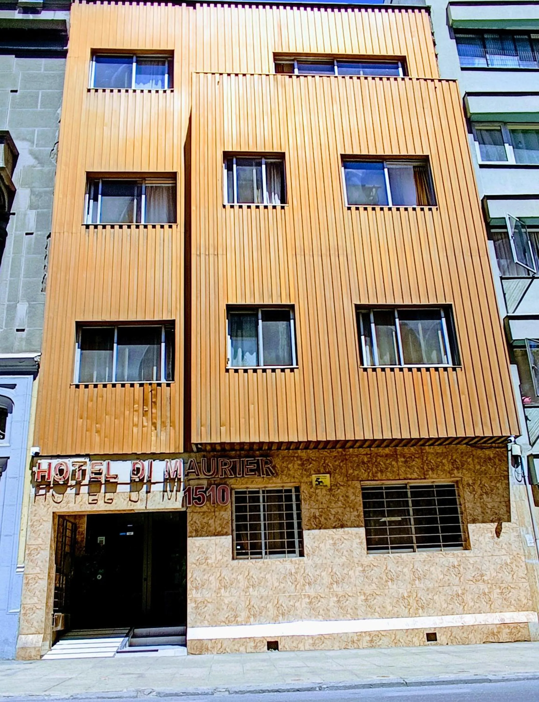 Hotel Di Maurier