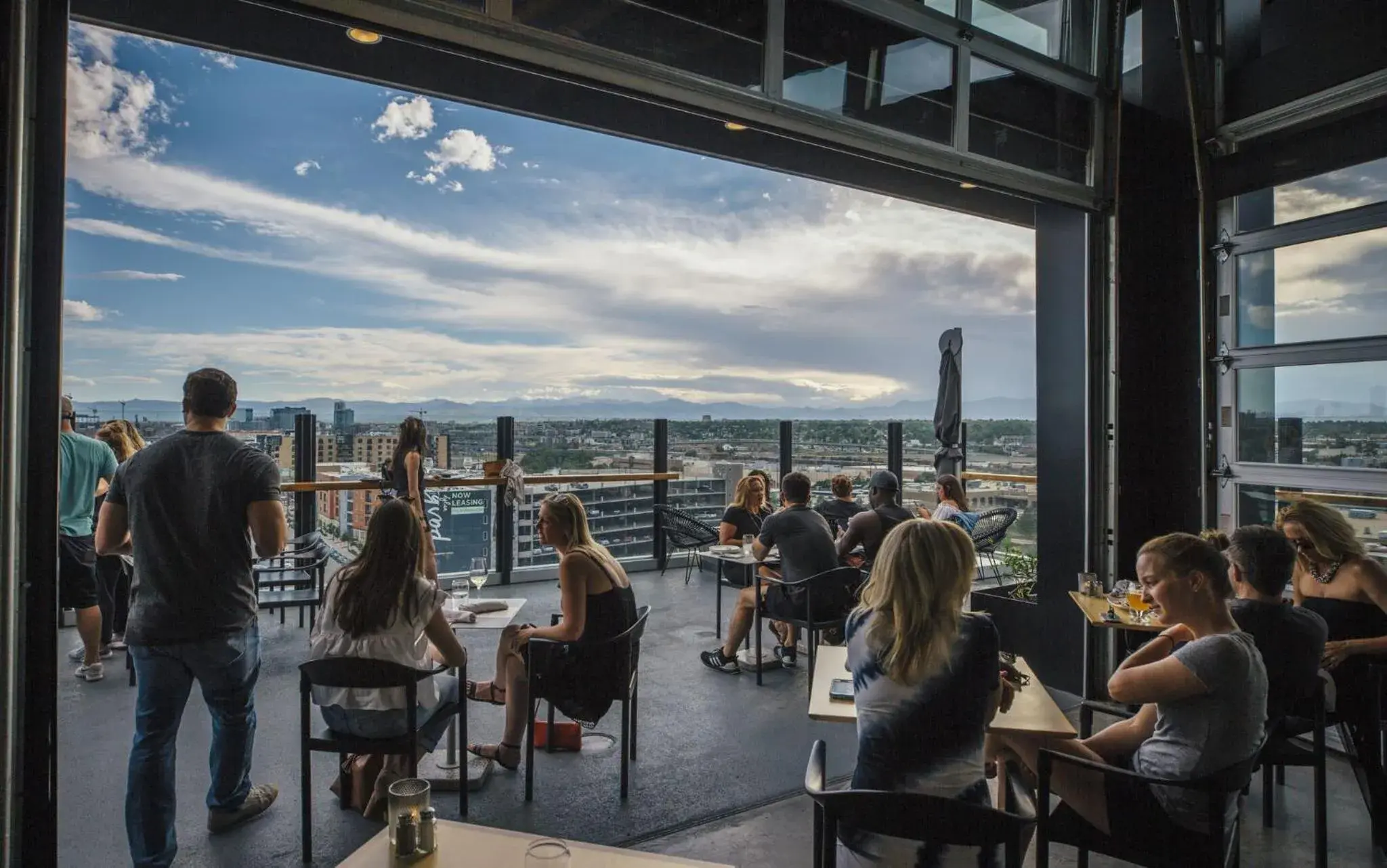 Restaurant/places to eat in The Source Hotel Restaurant/places to eat in The Source Hotel