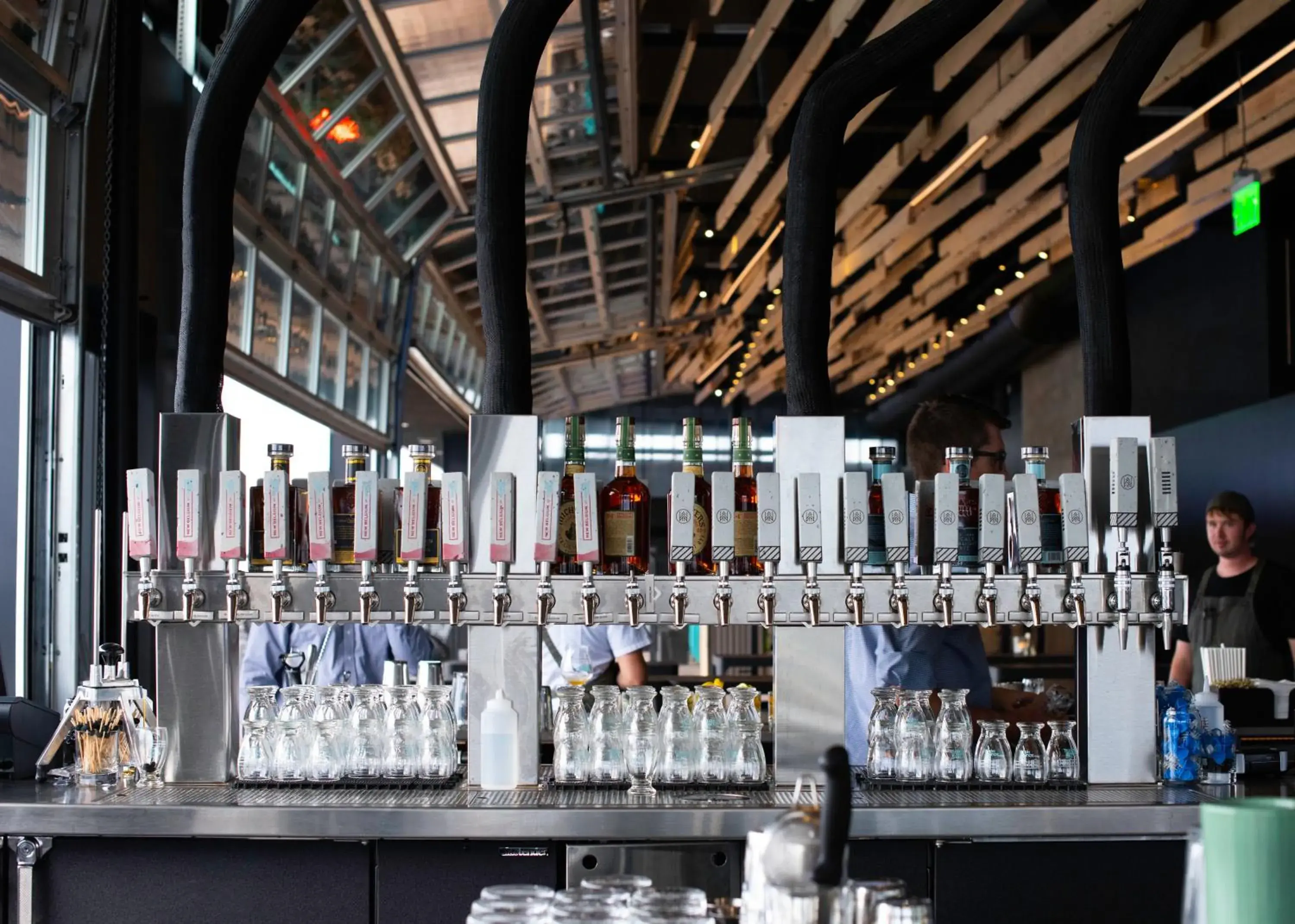 Restaurant/places to eat in The Source Hotel Restaurant/places to eat in The Source Hotel