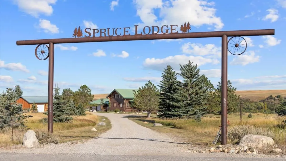 Spruce Lodge