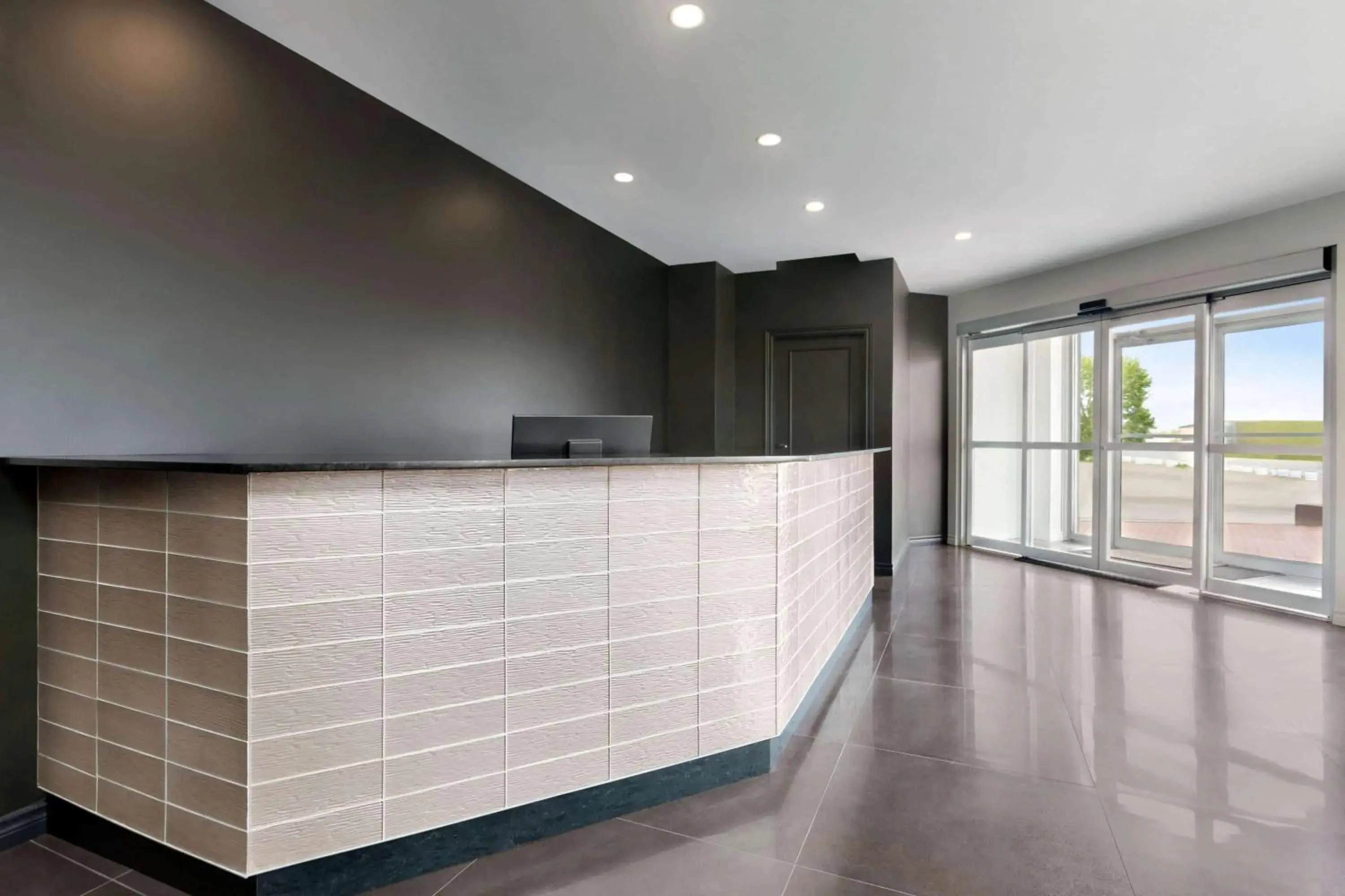 Lobby or reception in Travelodge by Wyndham Rigaud Lobby or reception in Travelodge by Wyndham Rigaud