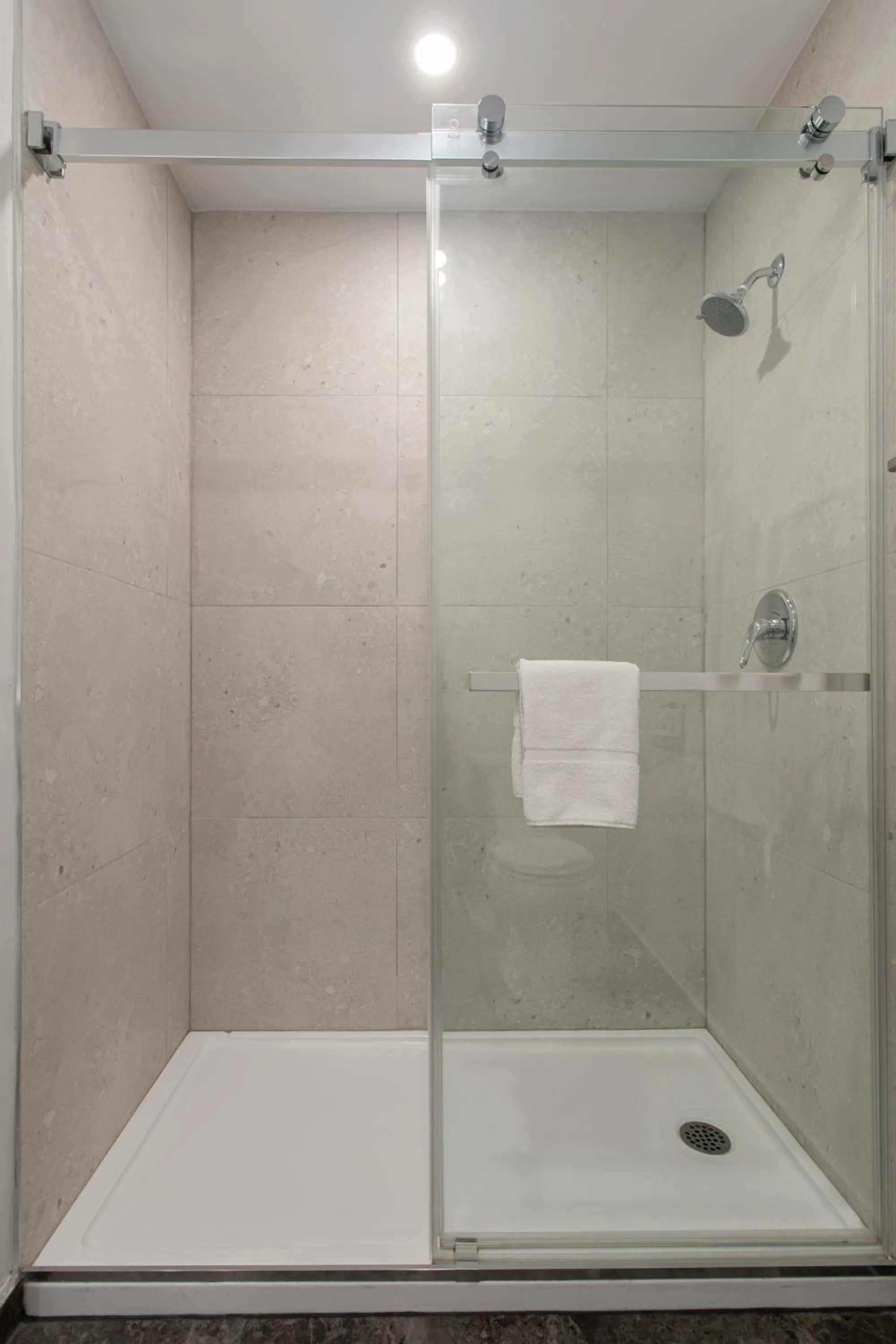 Shower in Travelodge by Wyndham Rigaud