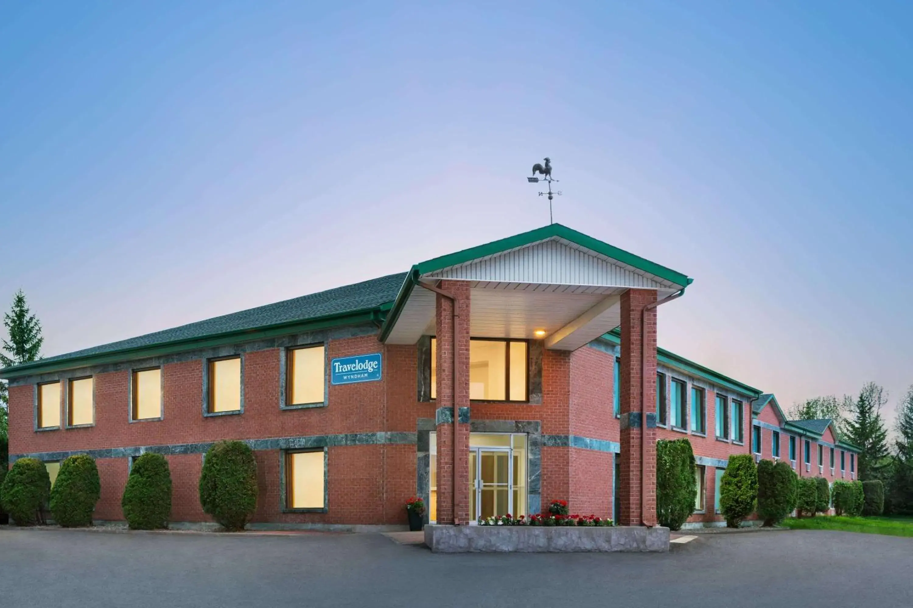 Property building in Travelodge by Wyndham Rigaud Property building in Travelodge by Wyndham Rigaud