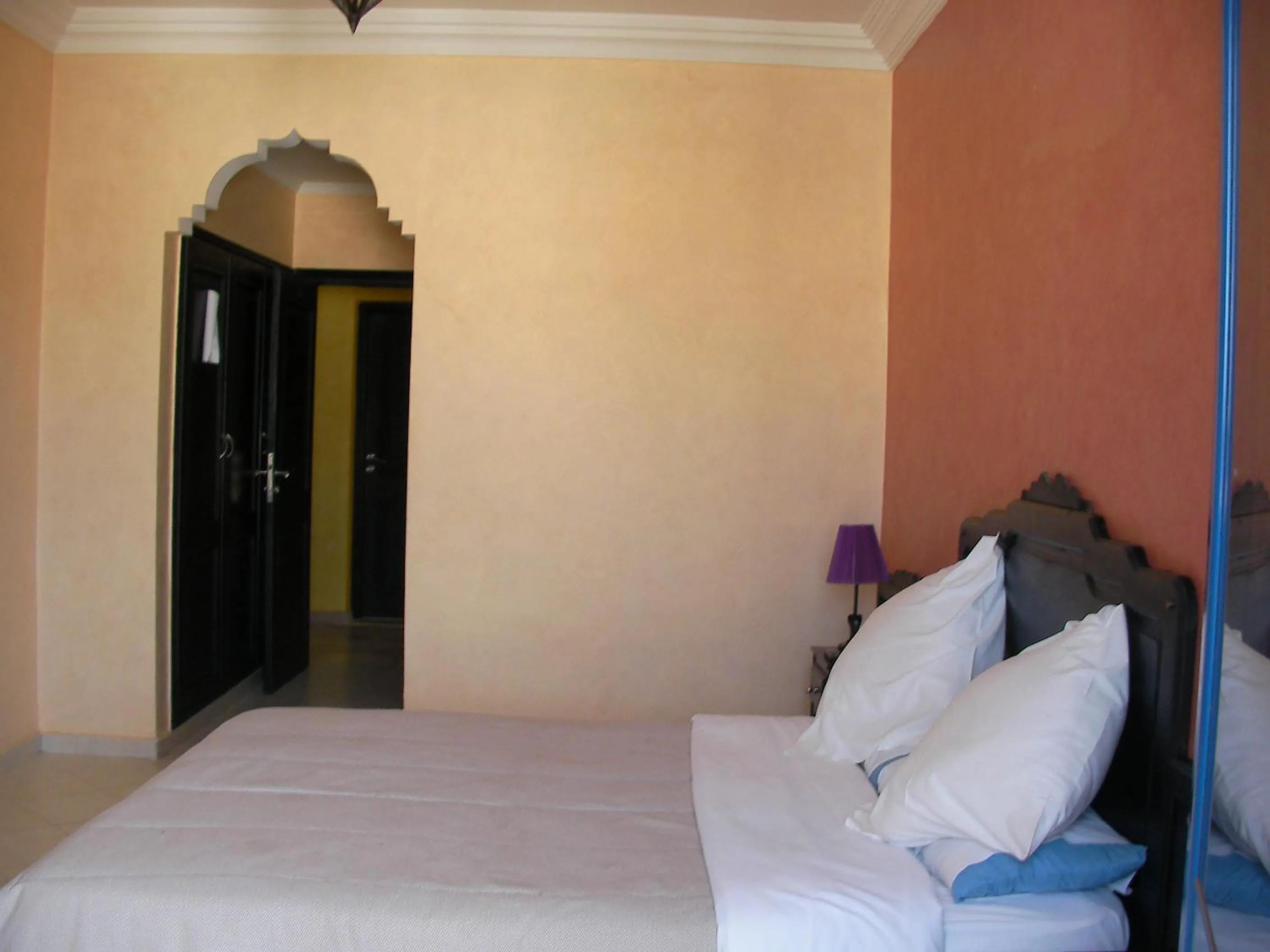 Bed in Hotel Safa