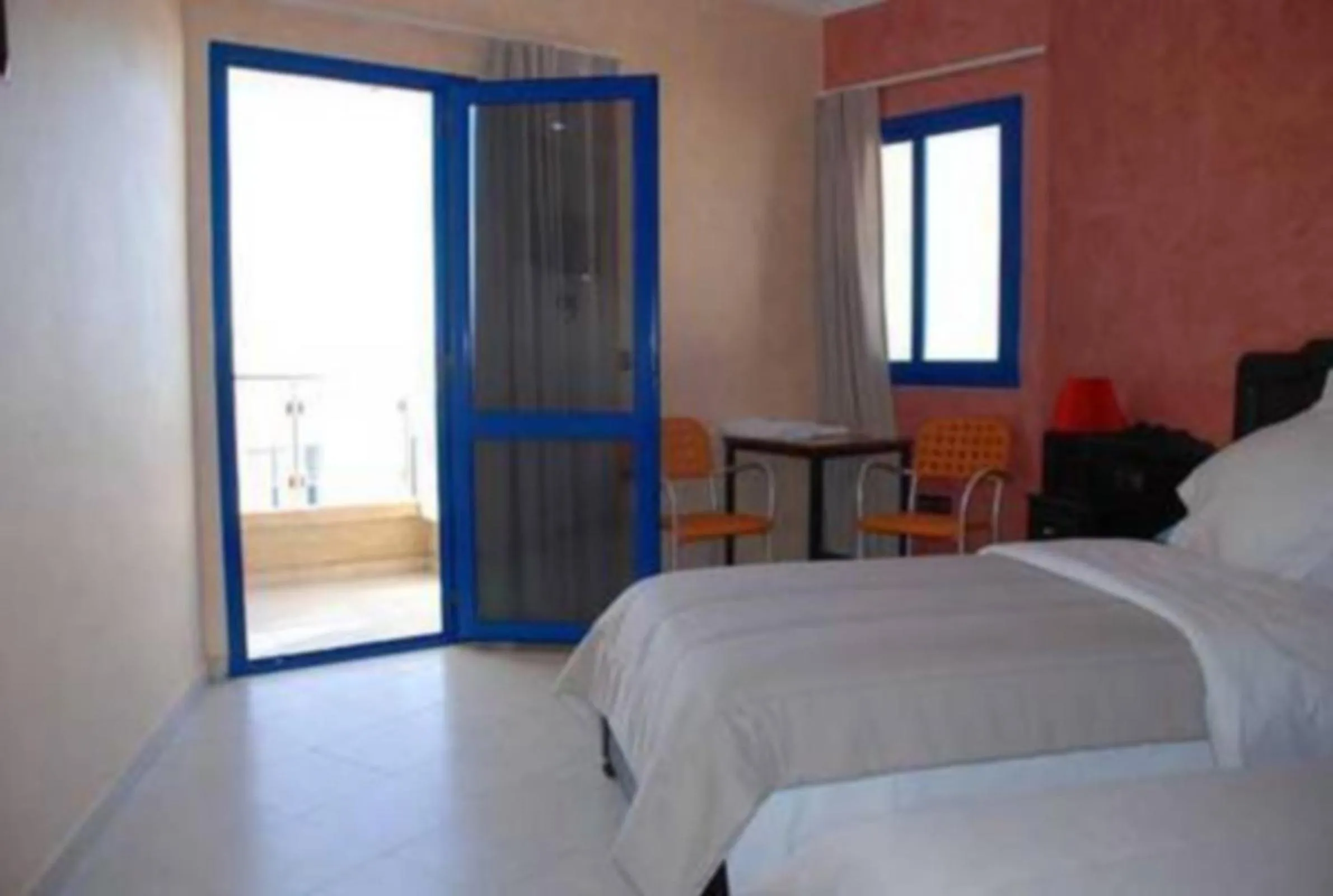 Photo of the whole room, Bed in Hotel Safa