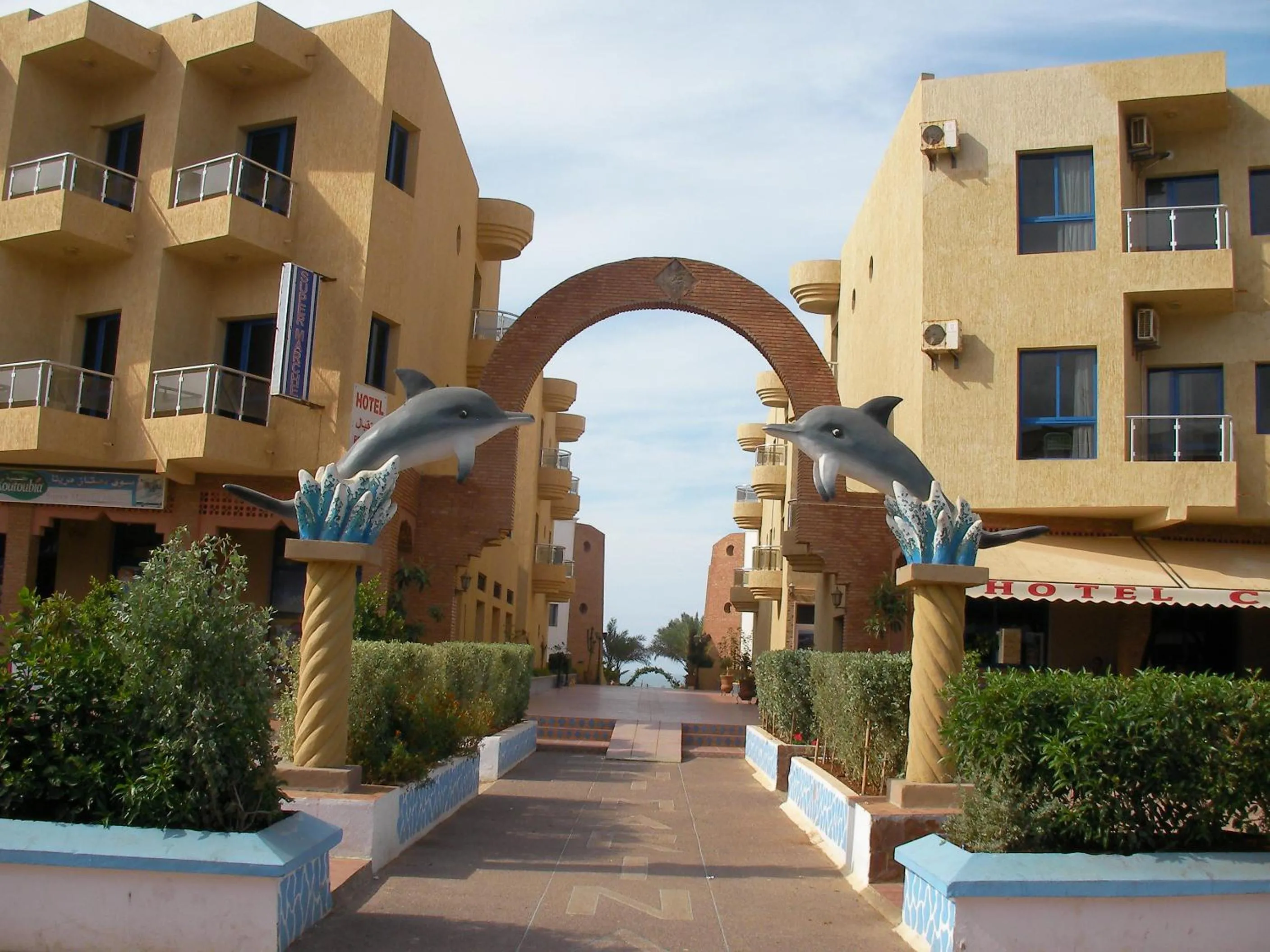 Day in Hotel Safa