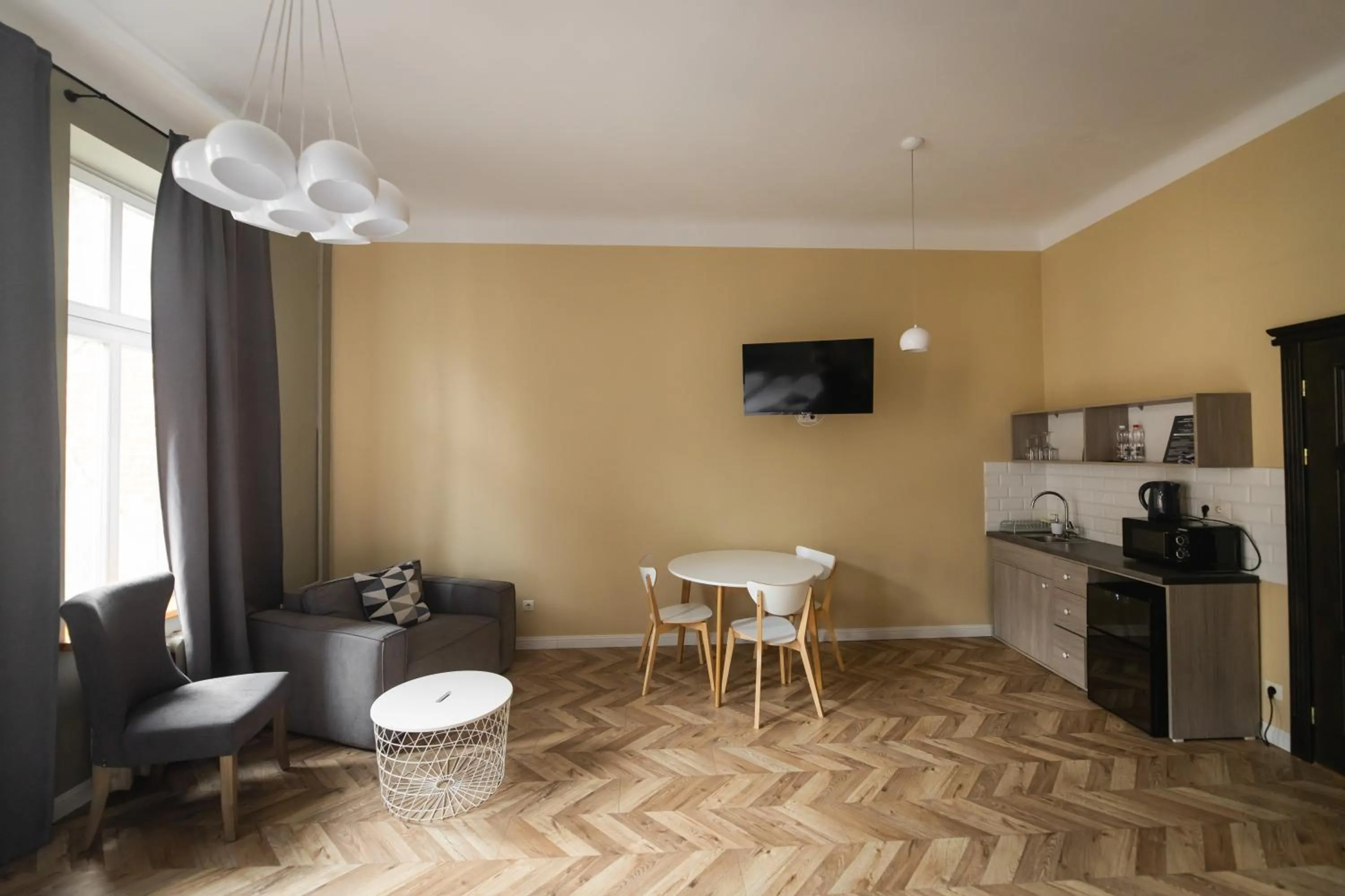 Apartments JustLvivIt at the Rynok Square